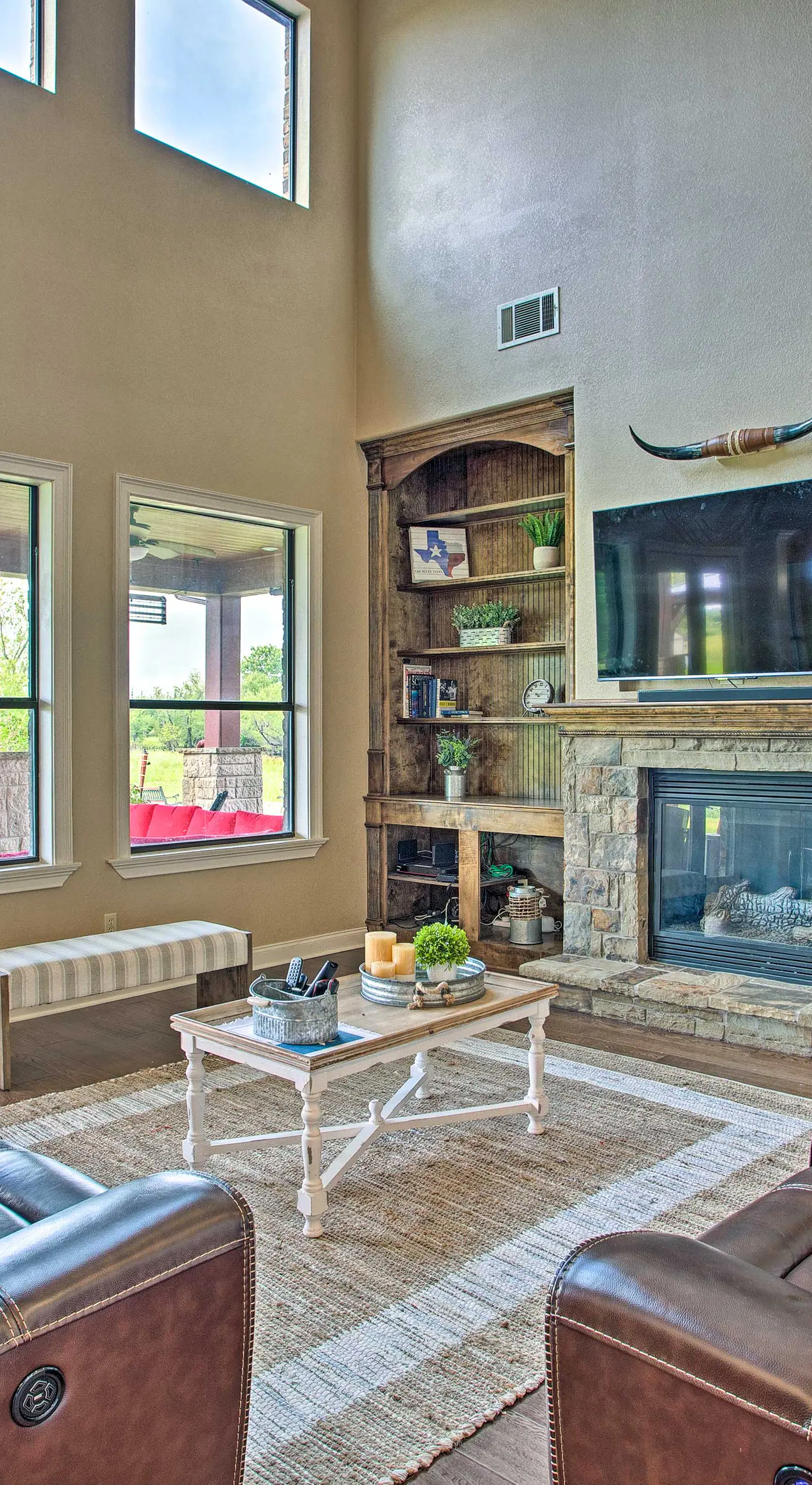 Home w/ Game Room & Fireplace: 14 Mi to McKinney!
