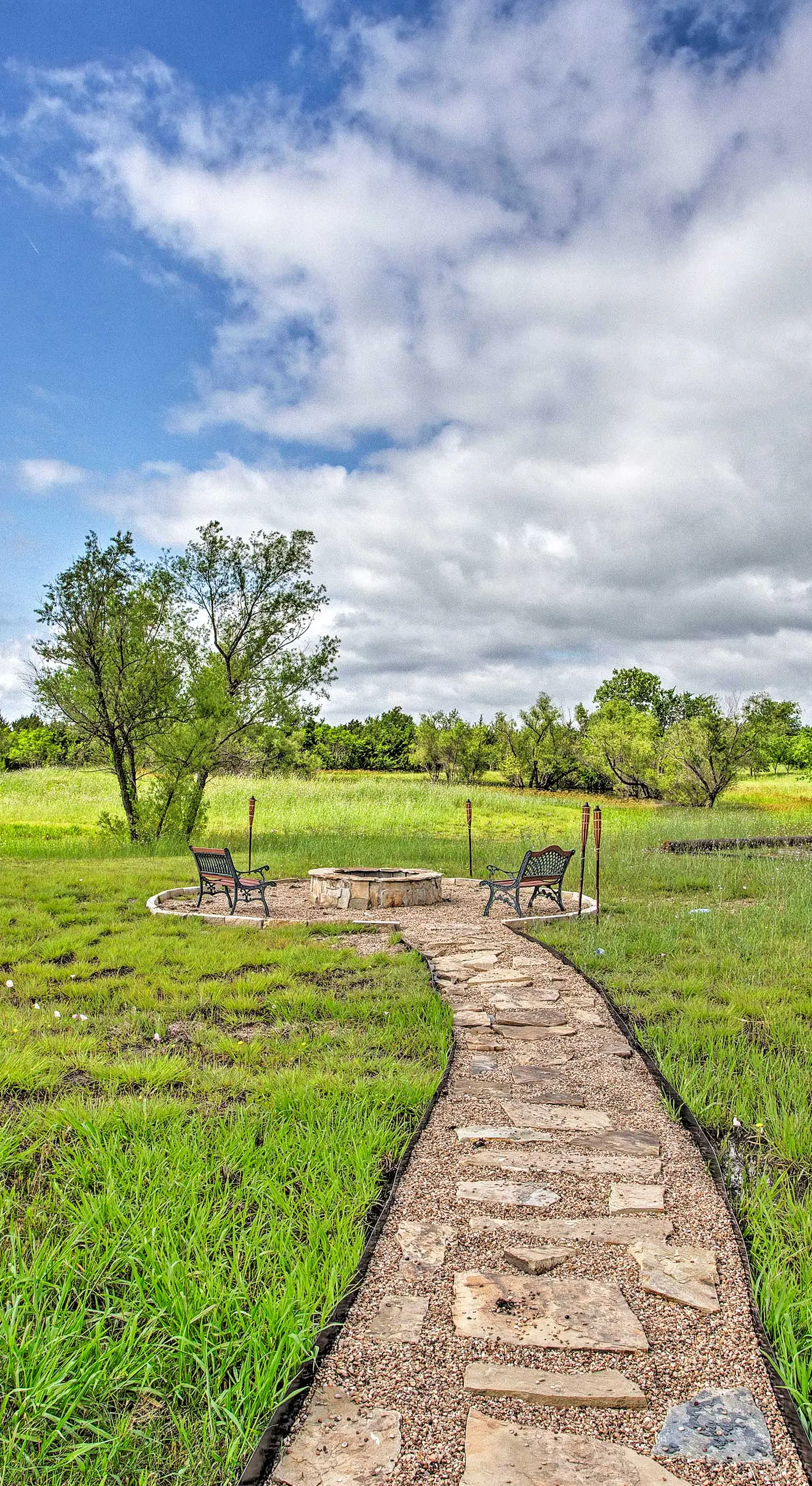 Home w/ Game Room & Fireplace: 14 Mi to McKinney!