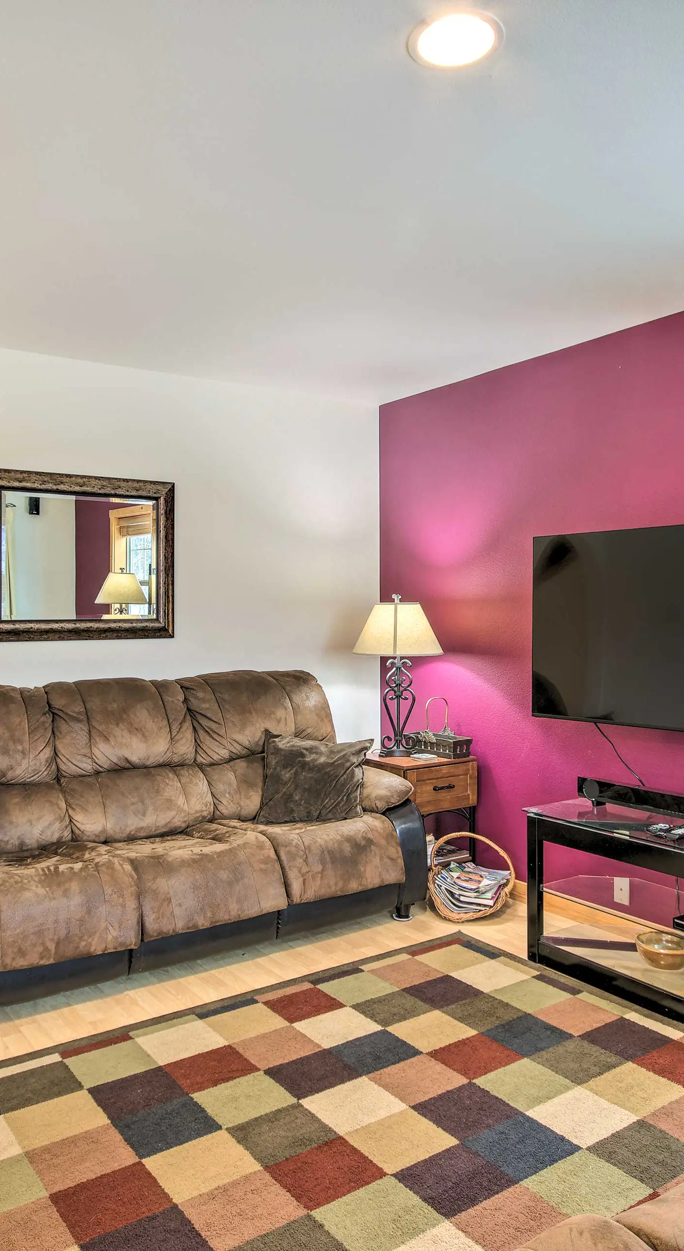 Inviting Townhome: 30 Mi to Yellowstone NP!