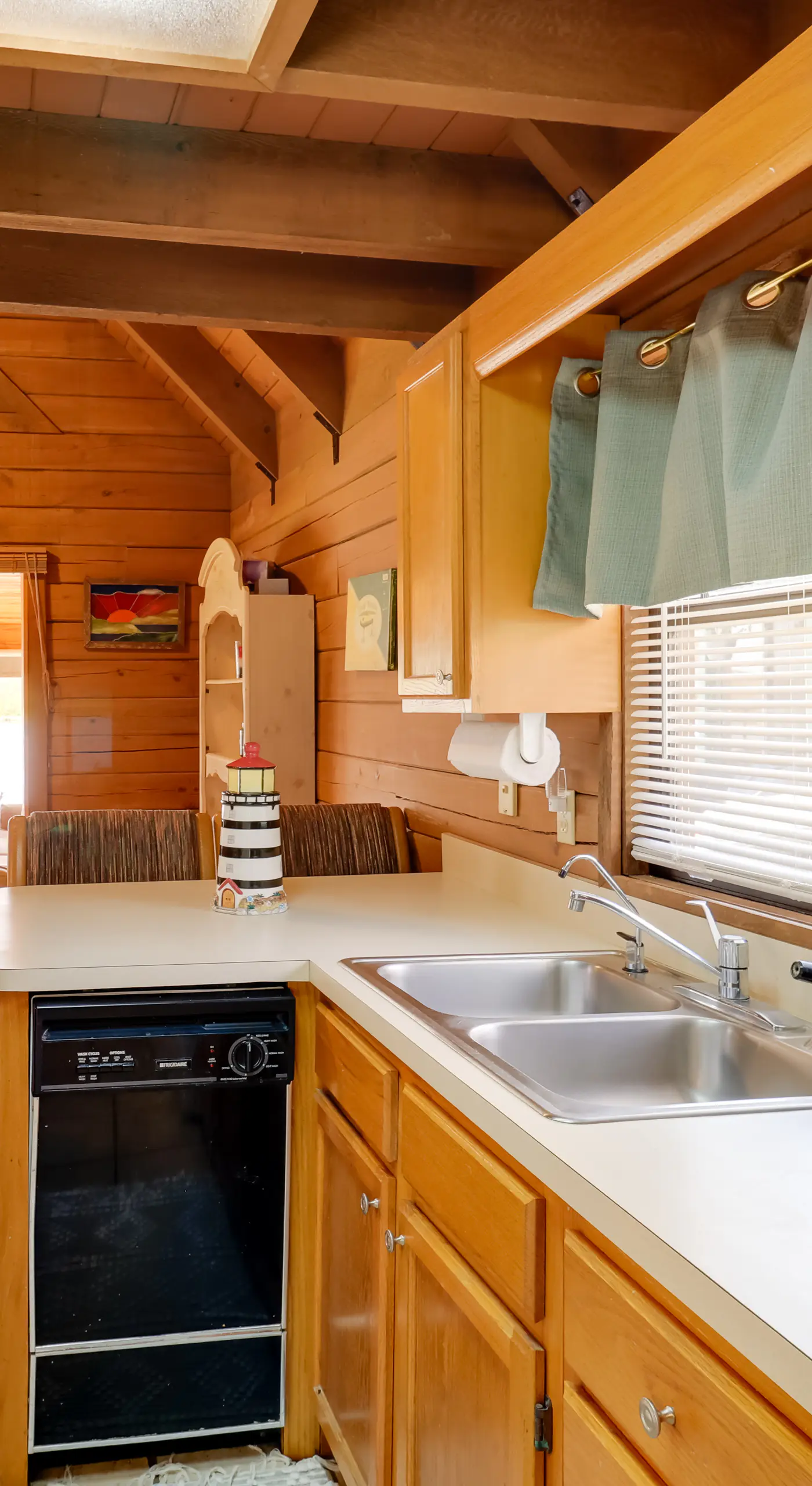Boat, Fish & Swim: Lakefront Cabin in Okeechobee!