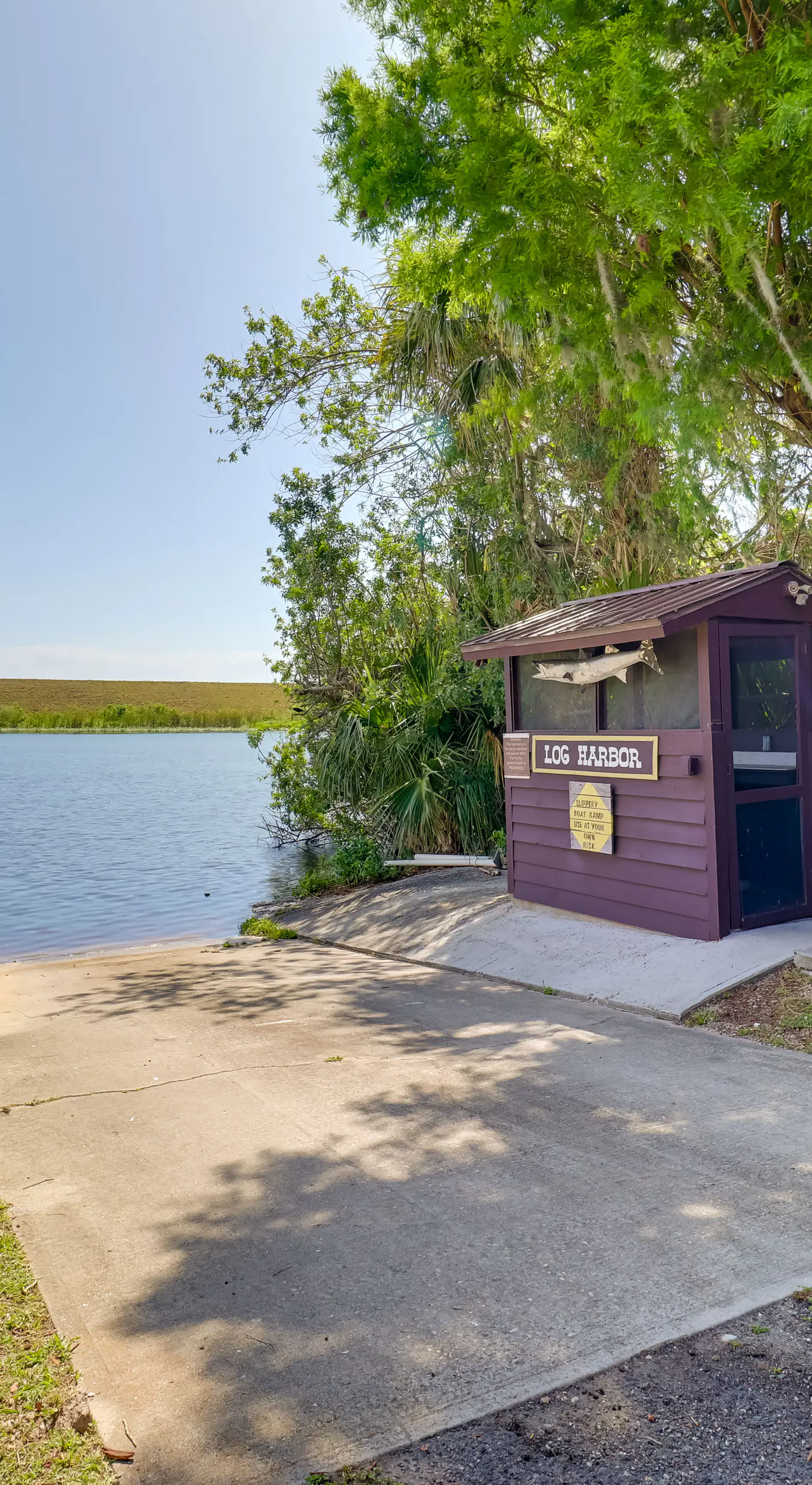 Boat, Fish & Swim: Lakefront Cabin in Okeechobee!
