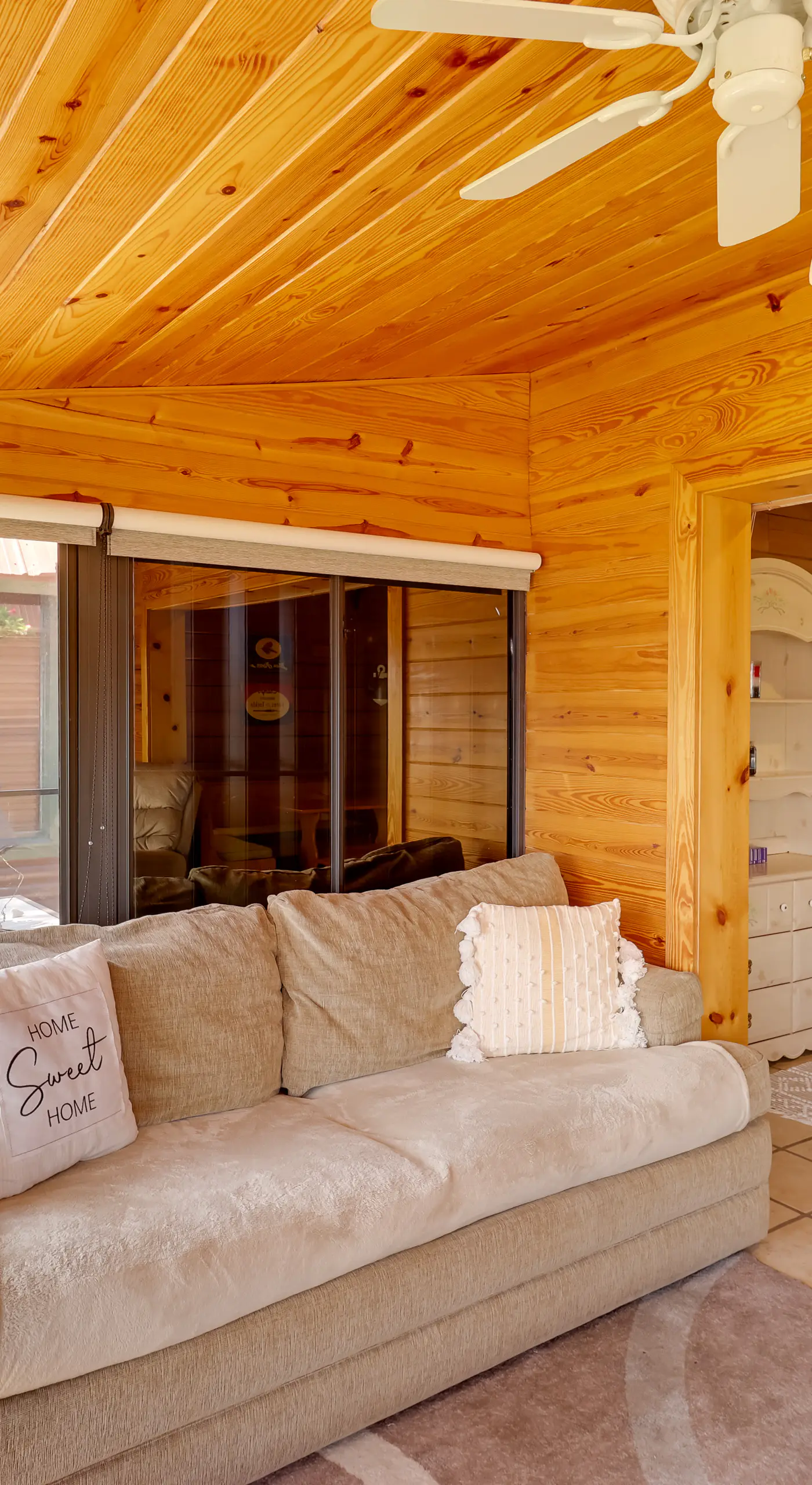 Boat, Fish & Swim: Lakefront Cabin in Okeechobee!