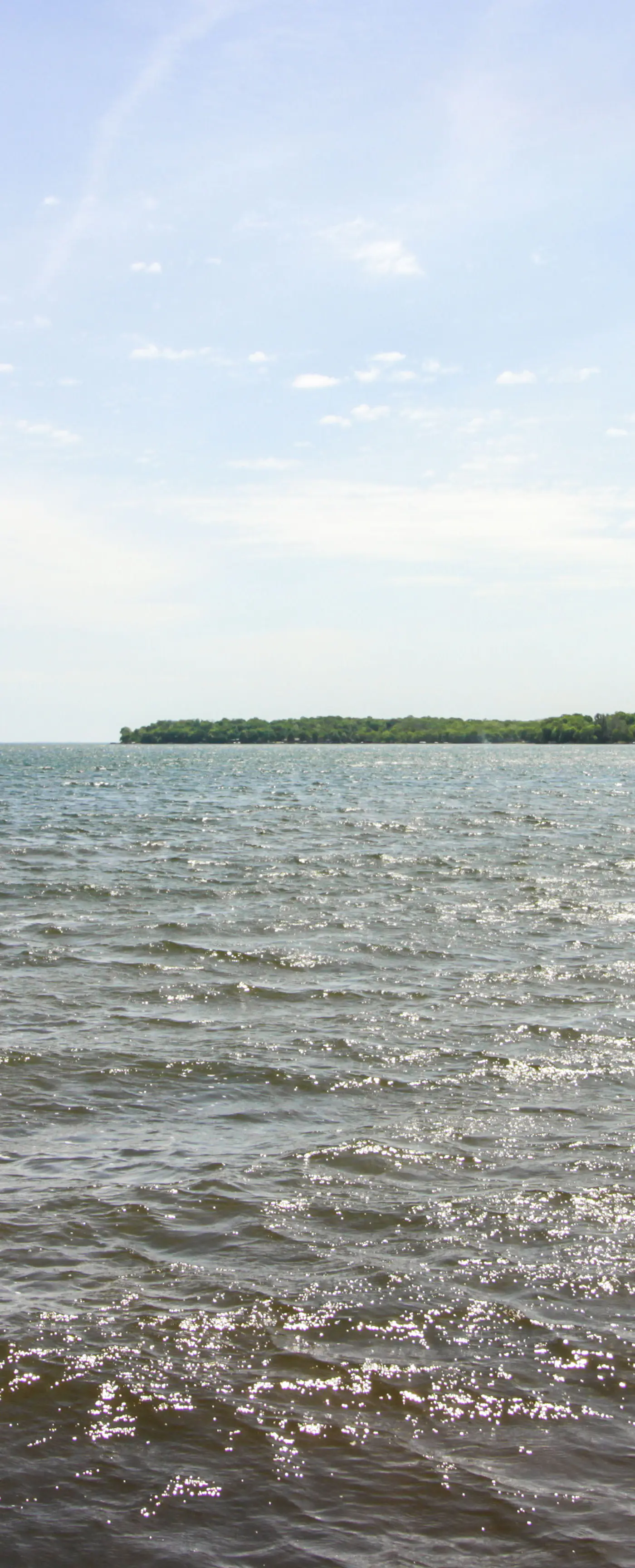 Boat + Fish on Mille Lacs Lake: ‘Walleye Cabin’