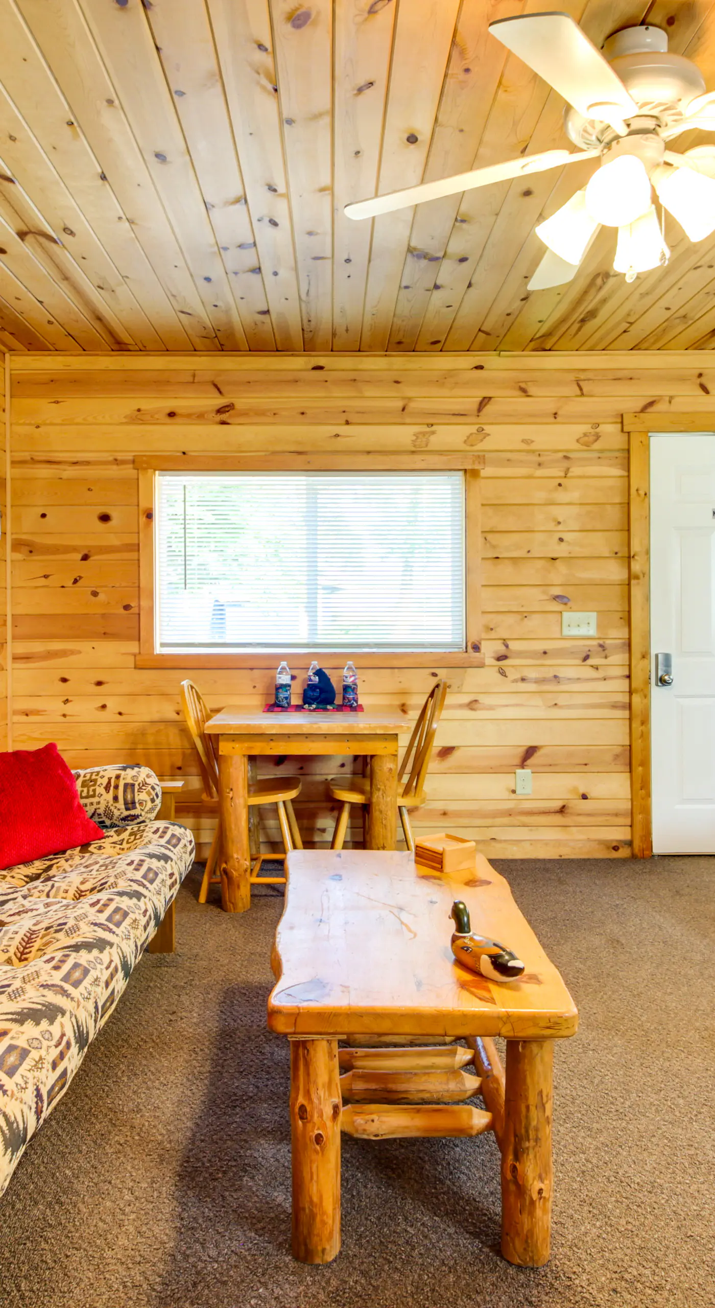Boat + Fish on Mille Lacs Lake: ‘Walleye Cabin’