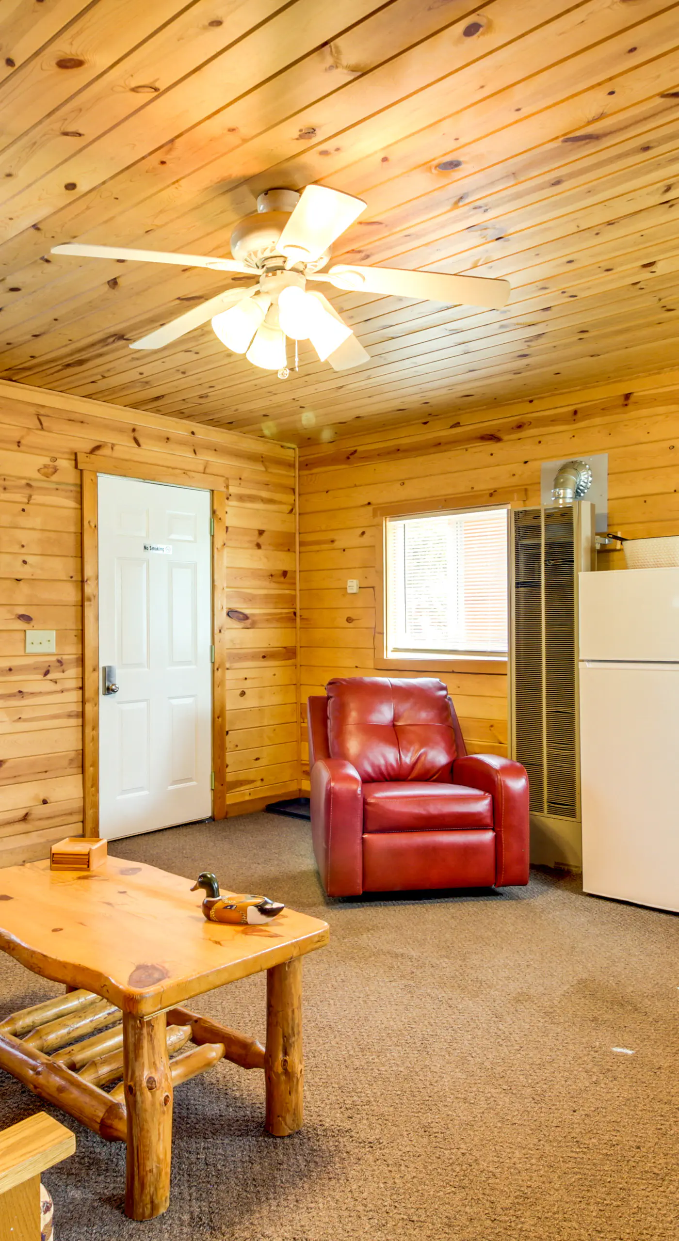 Boat + Fish on Mille Lacs Lake: ‘Walleye Cabin’