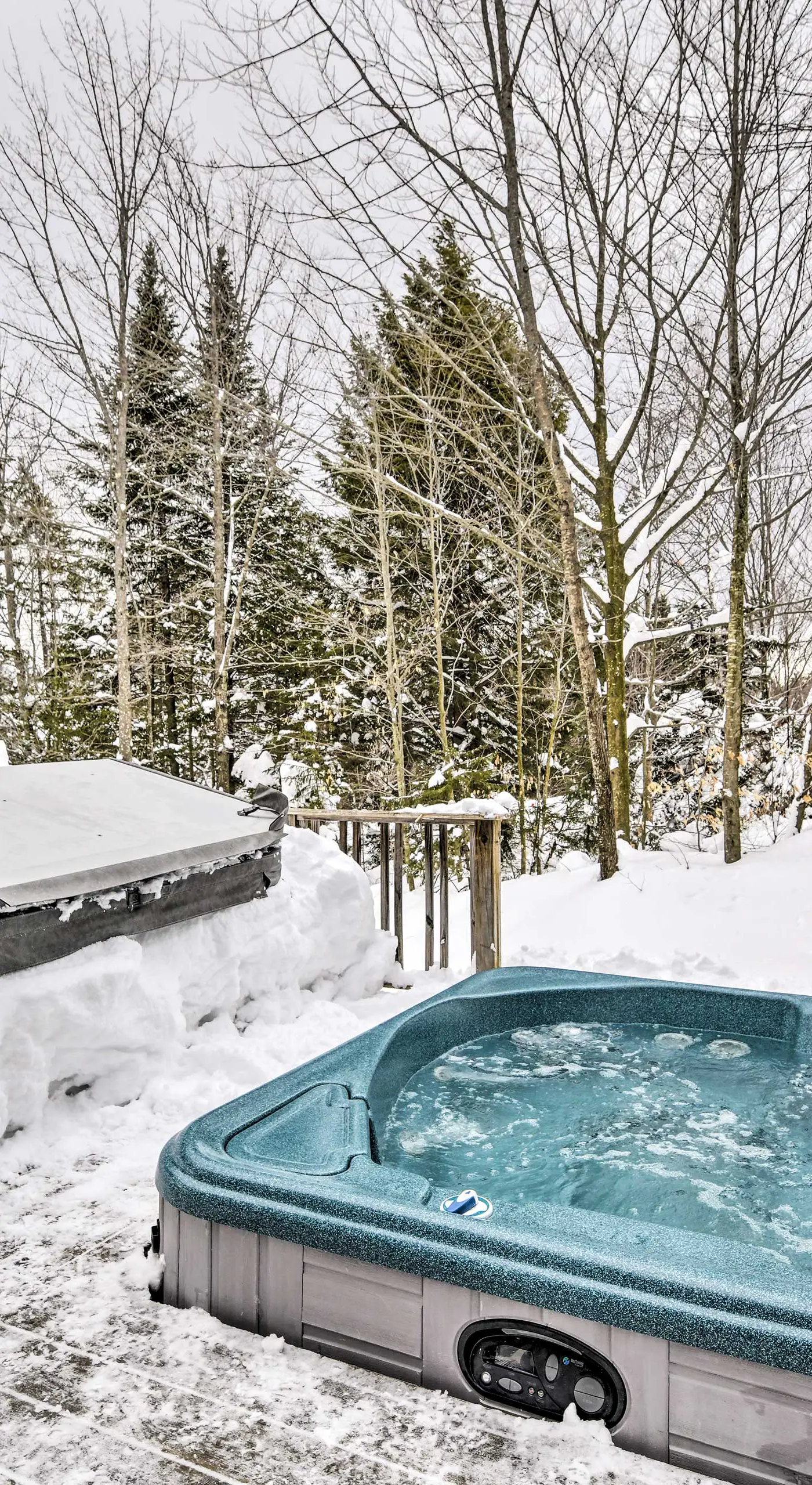 Waitsfield Vacation Rental w/ Private Hot Tub