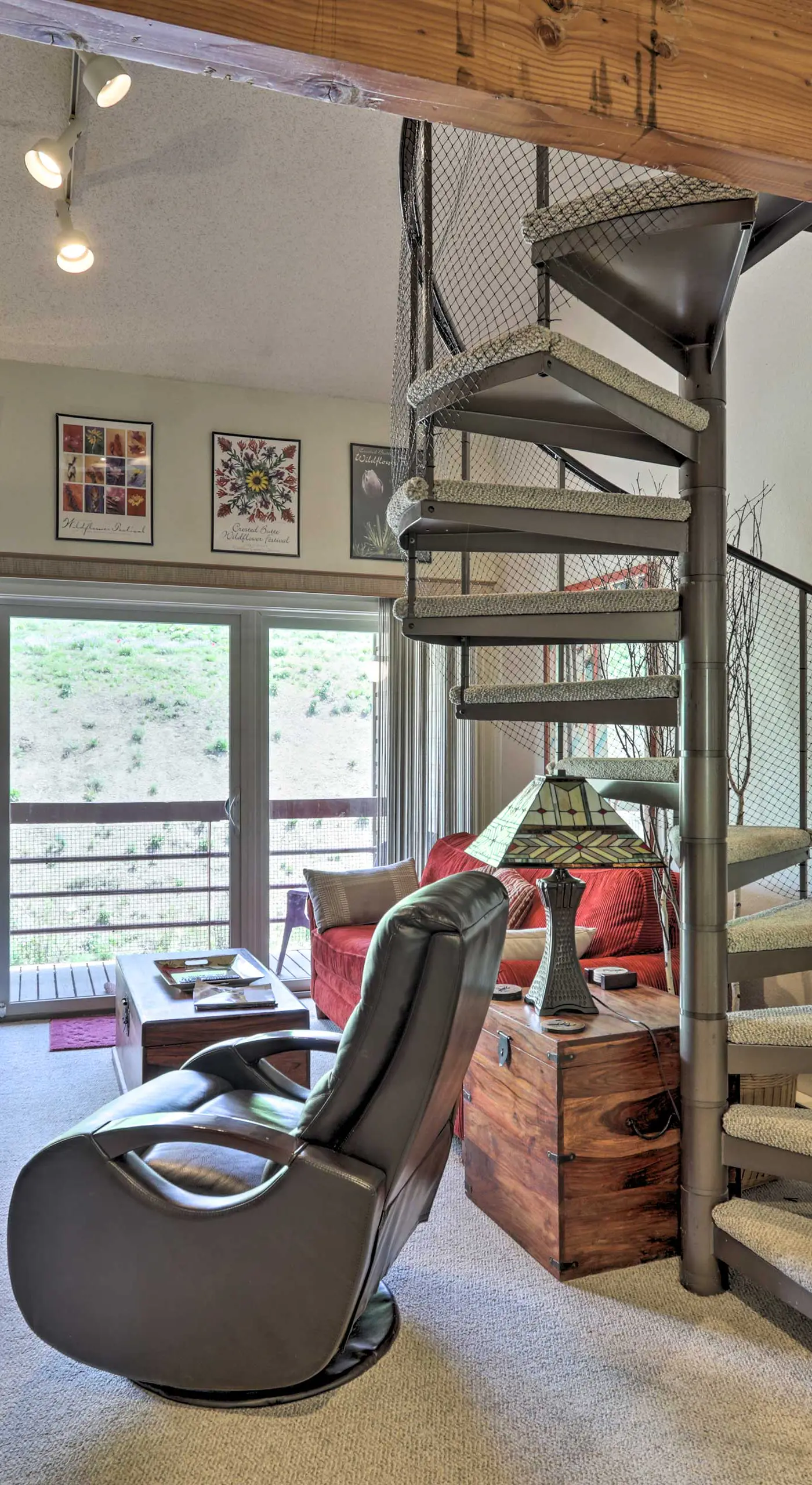 Mt Crested Butte 'Cajun Chalet' Condo: Walk to Ski