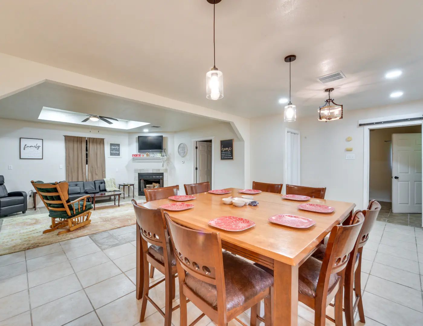 Lousiana Escape Near Hunting: Pets Welcome!