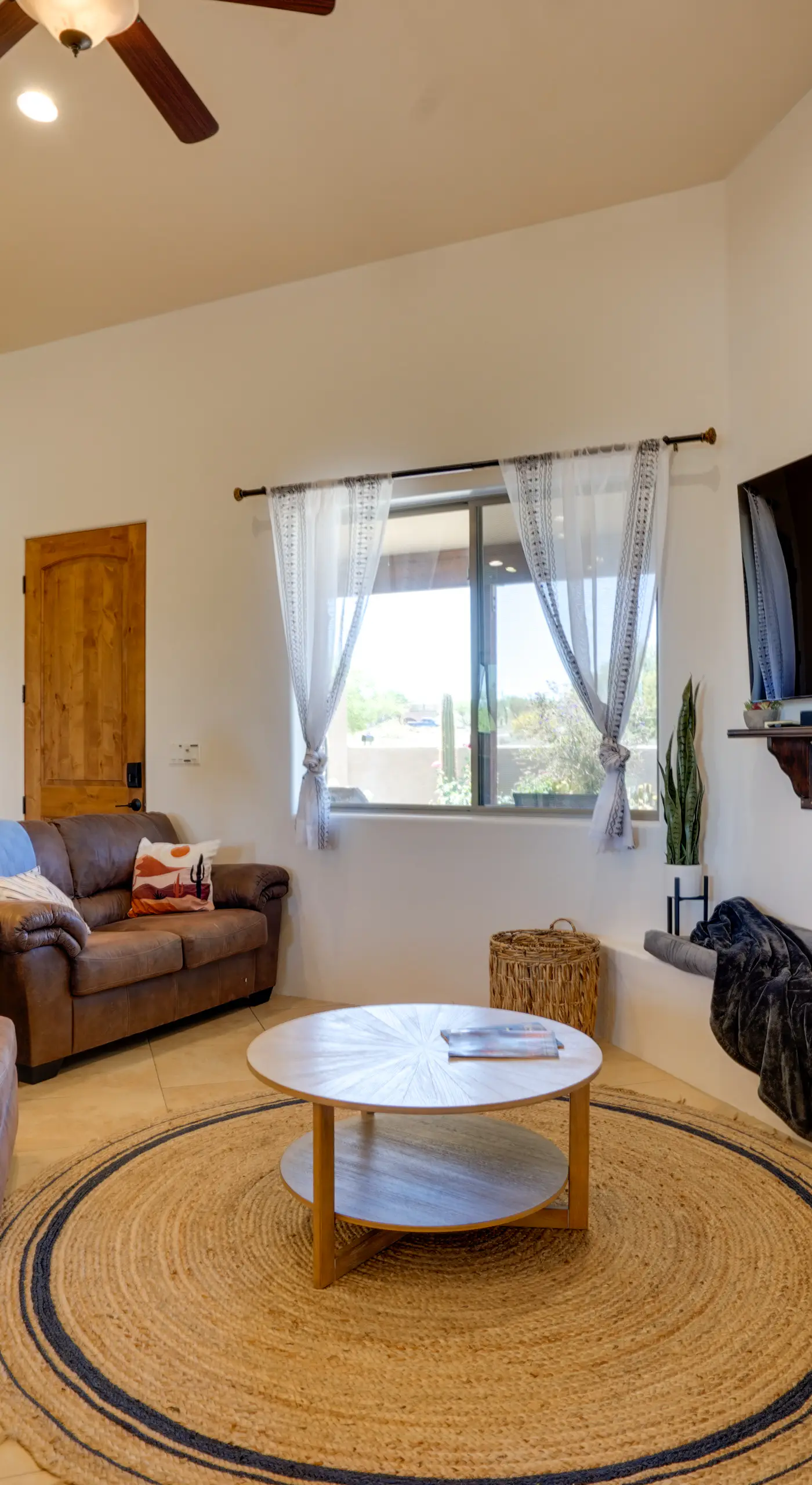 Cozy Mtn-View Vail Home w/ Pool & Hot Tub!