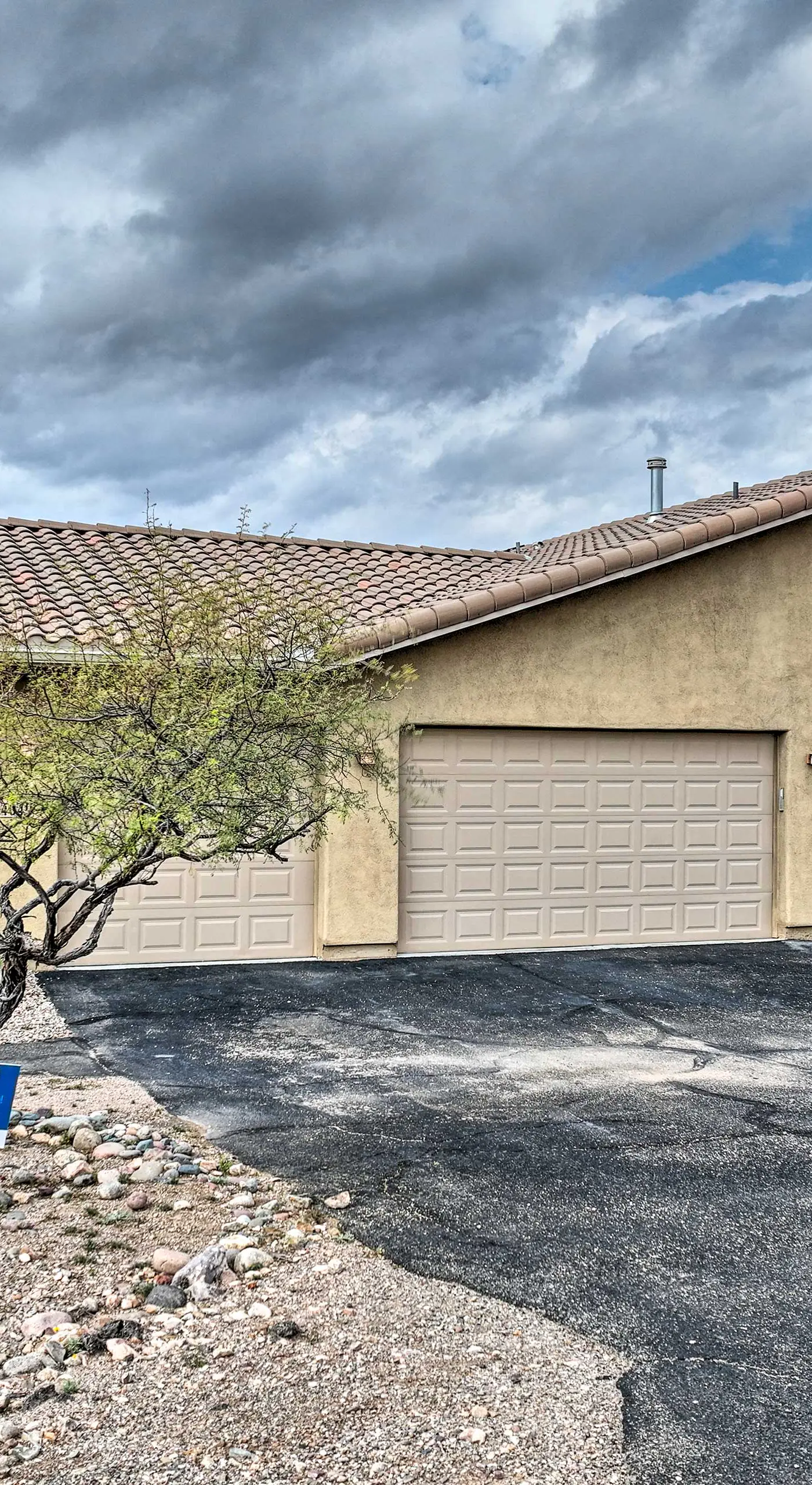 Cozy Mtn-View Vail Home w/ Pool & Hot Tub!