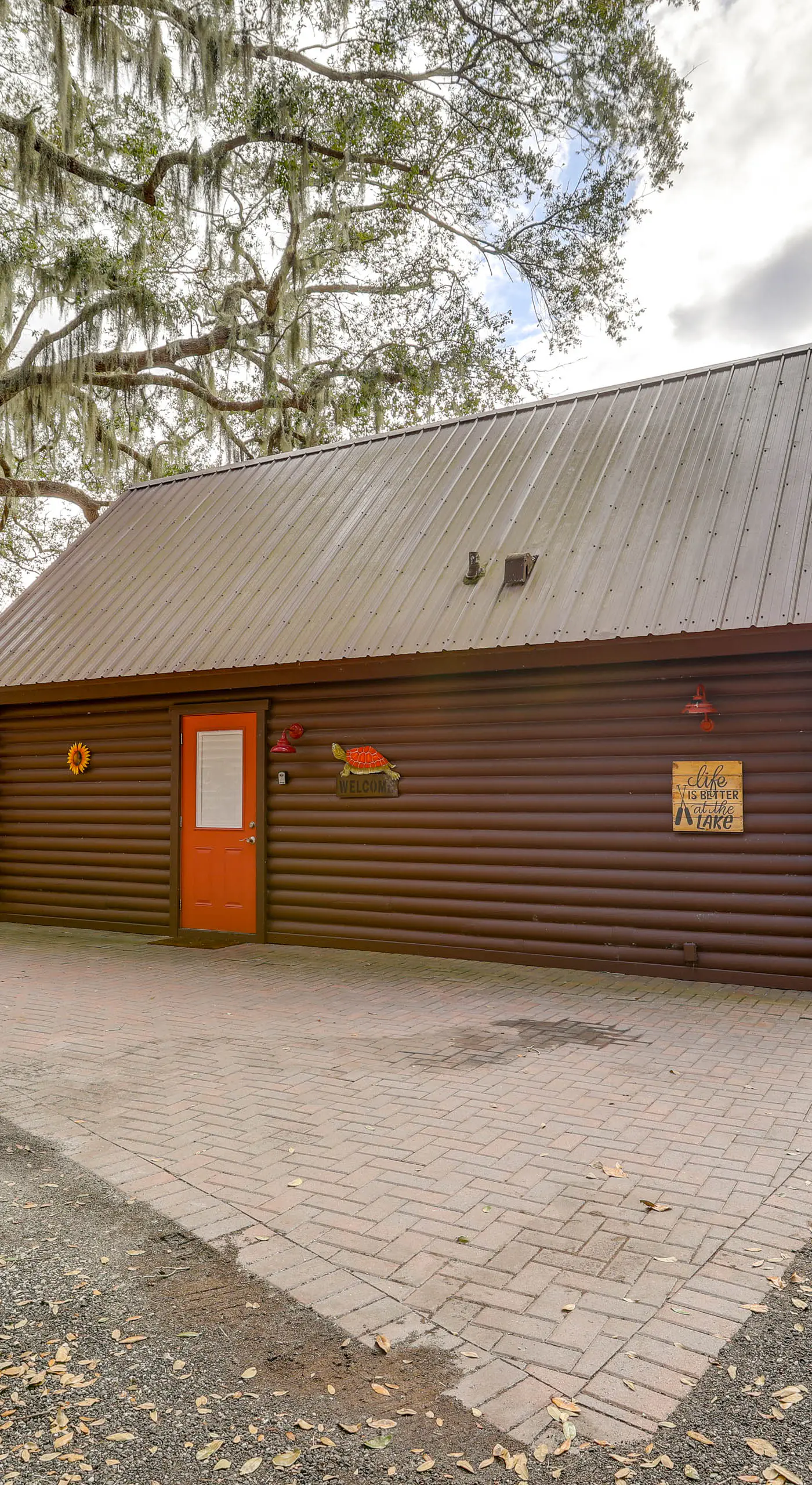 Steps to Lake Okeechobee: Cabin w/ Pool Access!