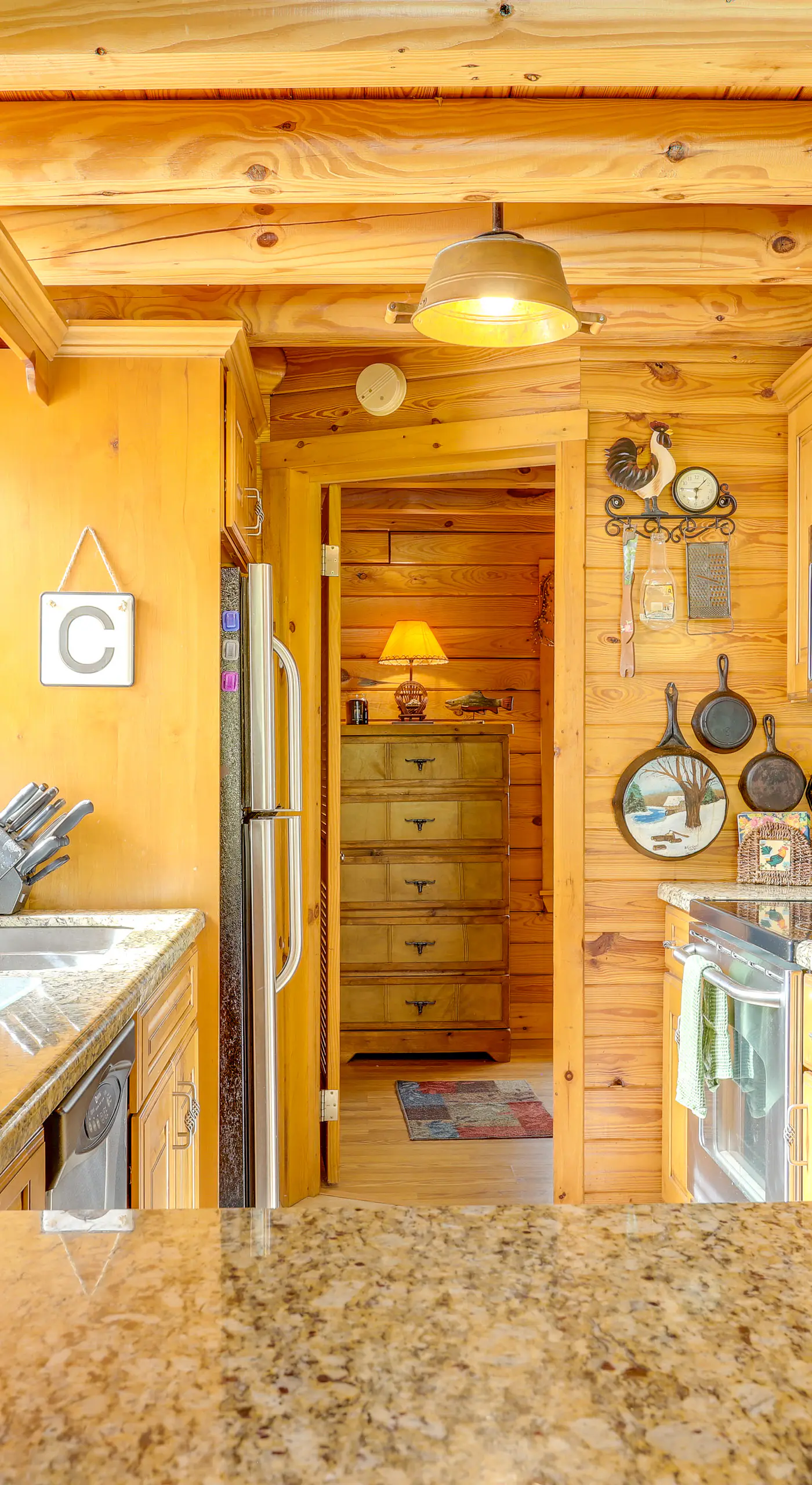 Steps to Lake Okeechobee: Cabin w/ Pool Access!