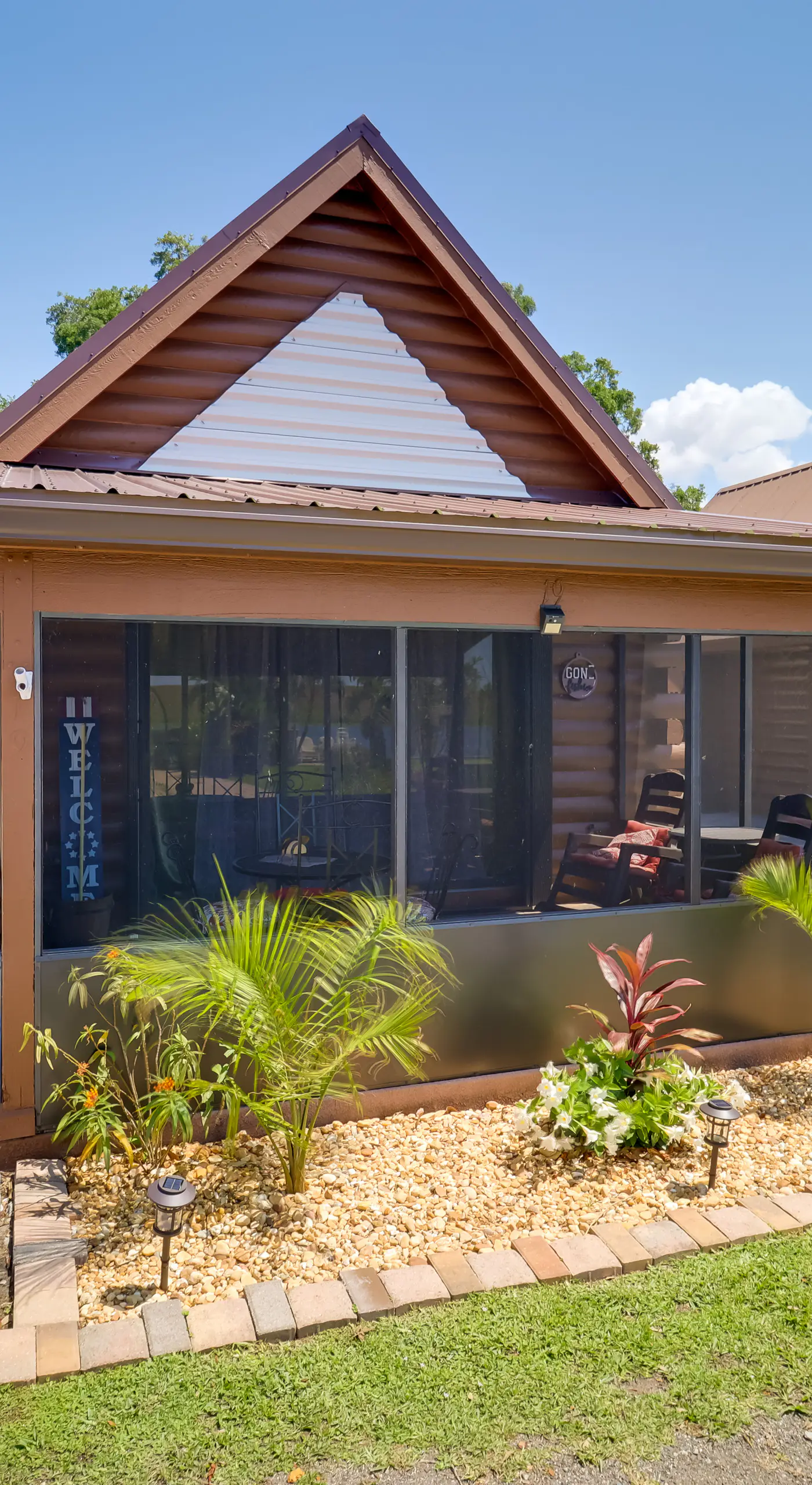 Access to Lake Okeechobee: Cabin w/ Perks!