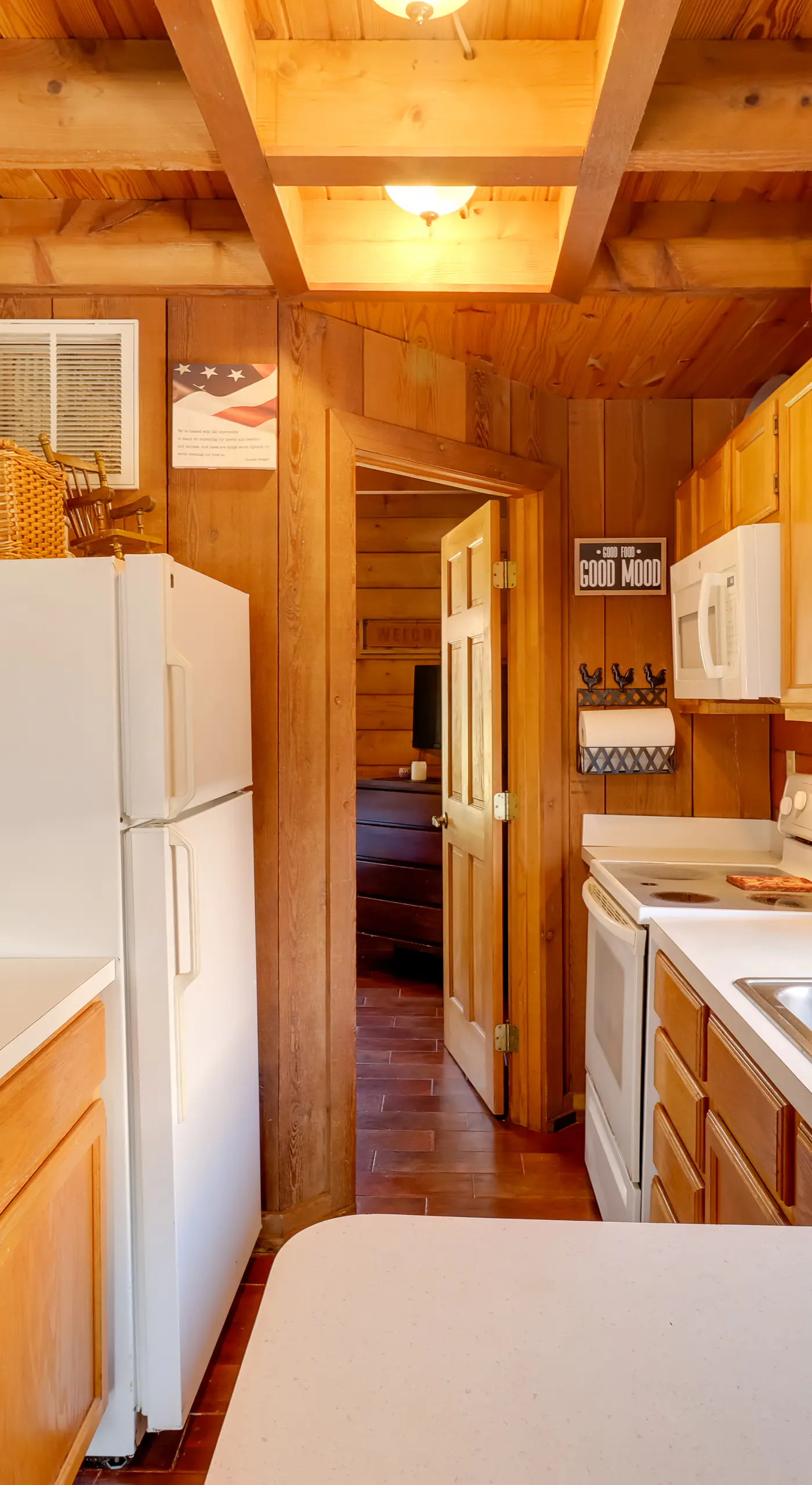 Access to Lake Okeechobee: Cabin w/ Perks!