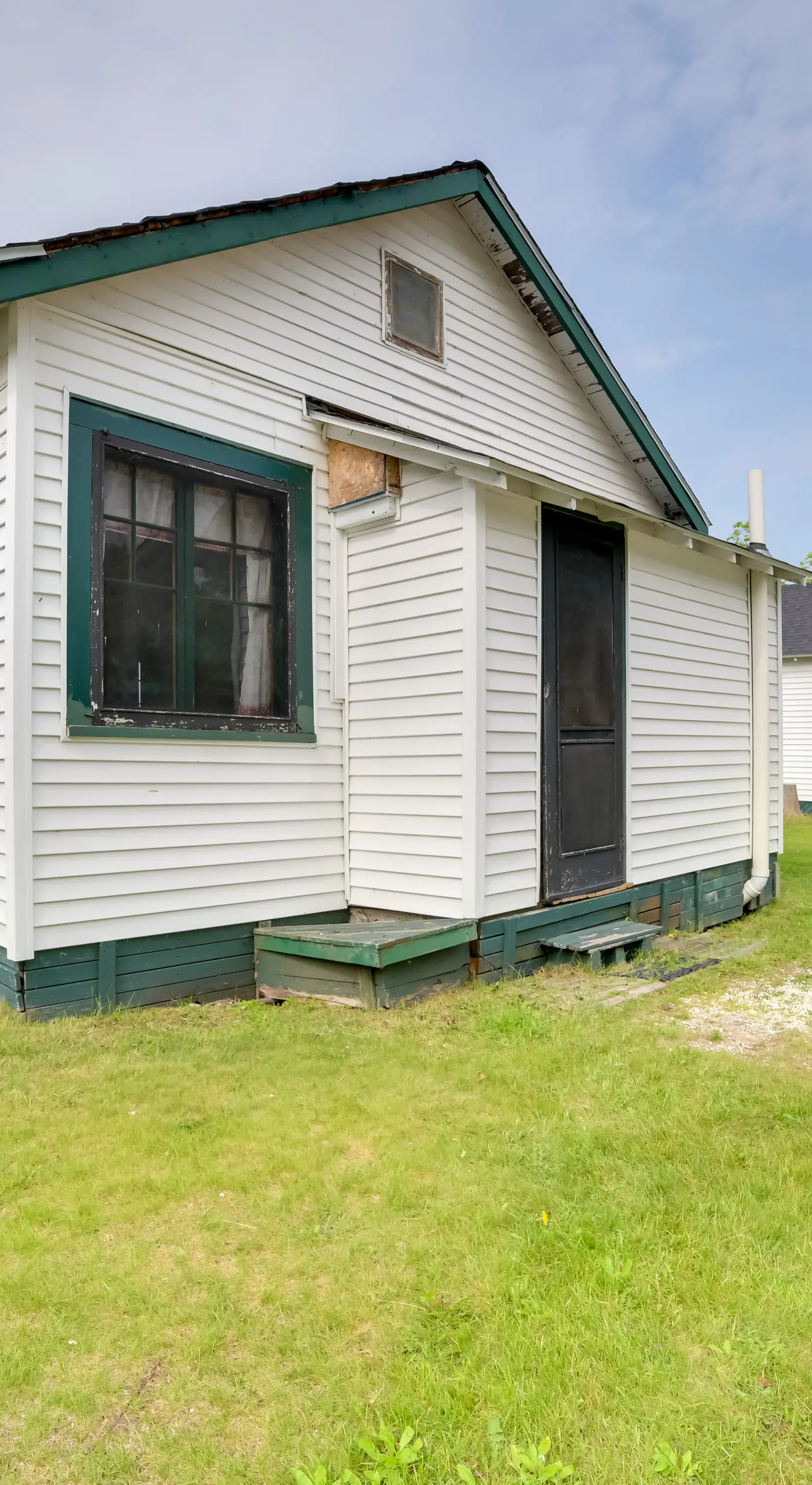 Fish, Paddle & Swim! Lake Huron Resort Getaway