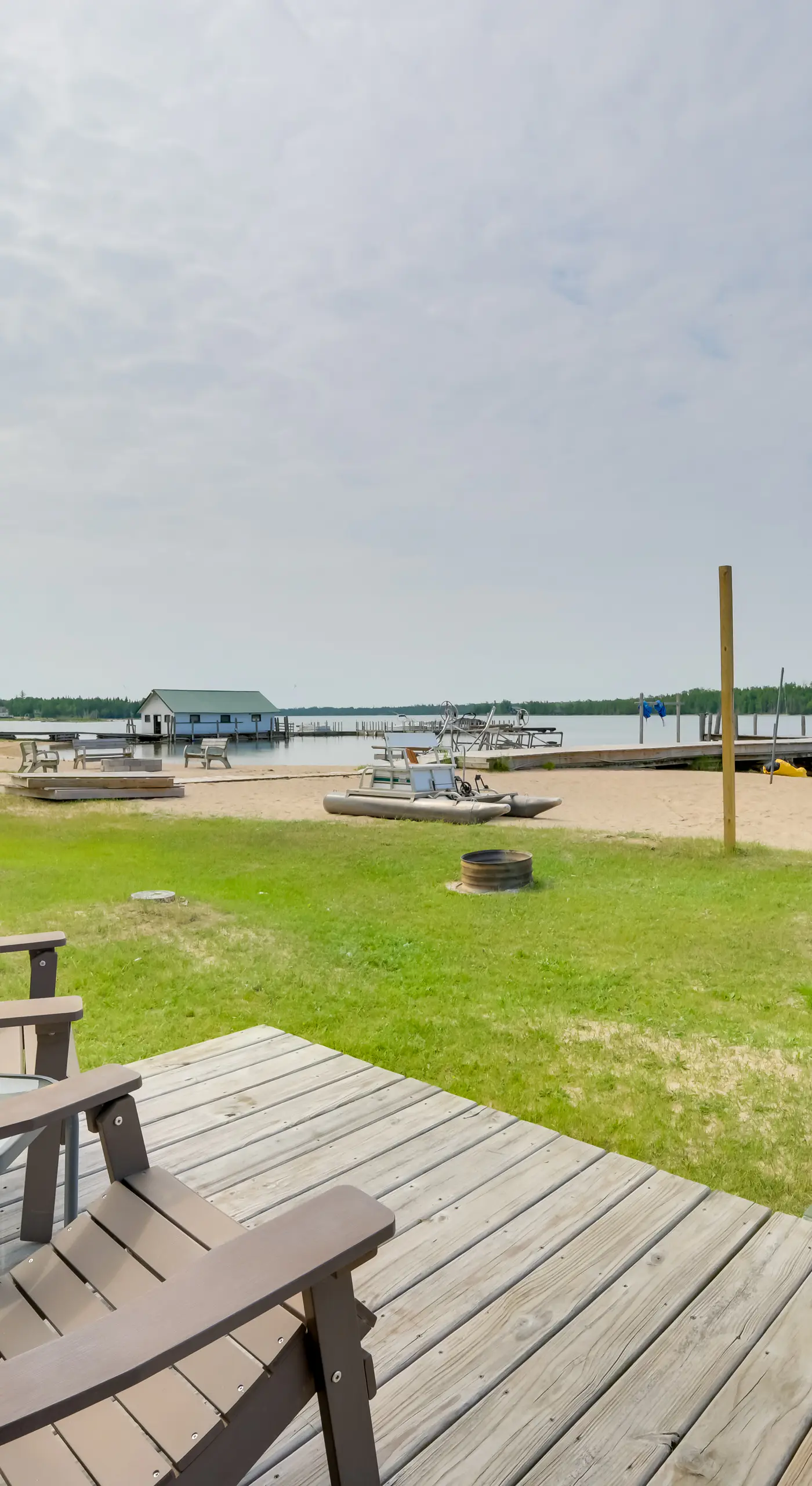 Boat, Paddle & Swim! Lakefront Cabin in Cedarville