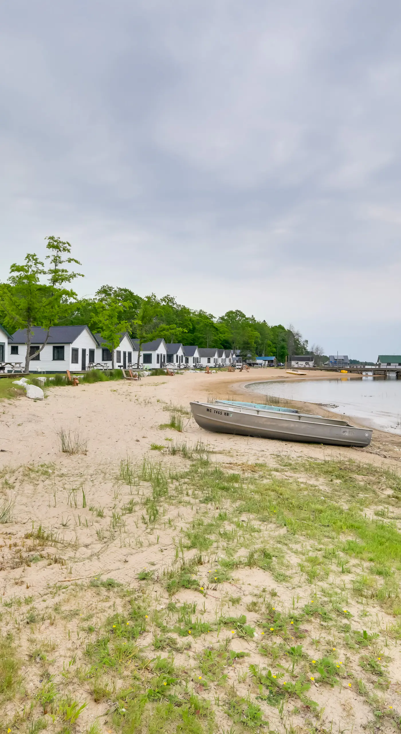 Boat, Paddle & Swim! Lakefront Cabin in Cedarville