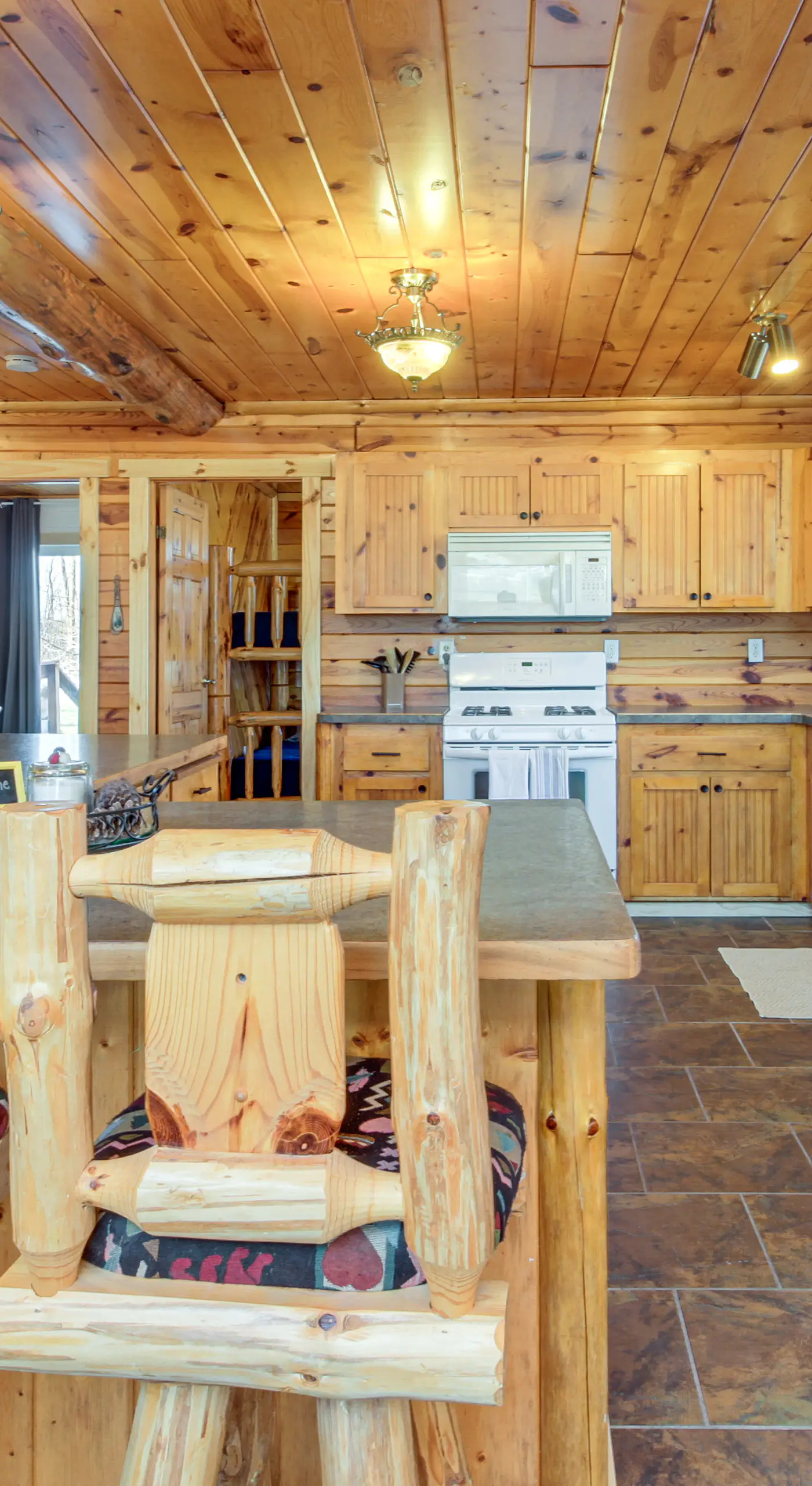 Eagle's Nest Cabin on Mille Lacs Lake: Boat + Fish