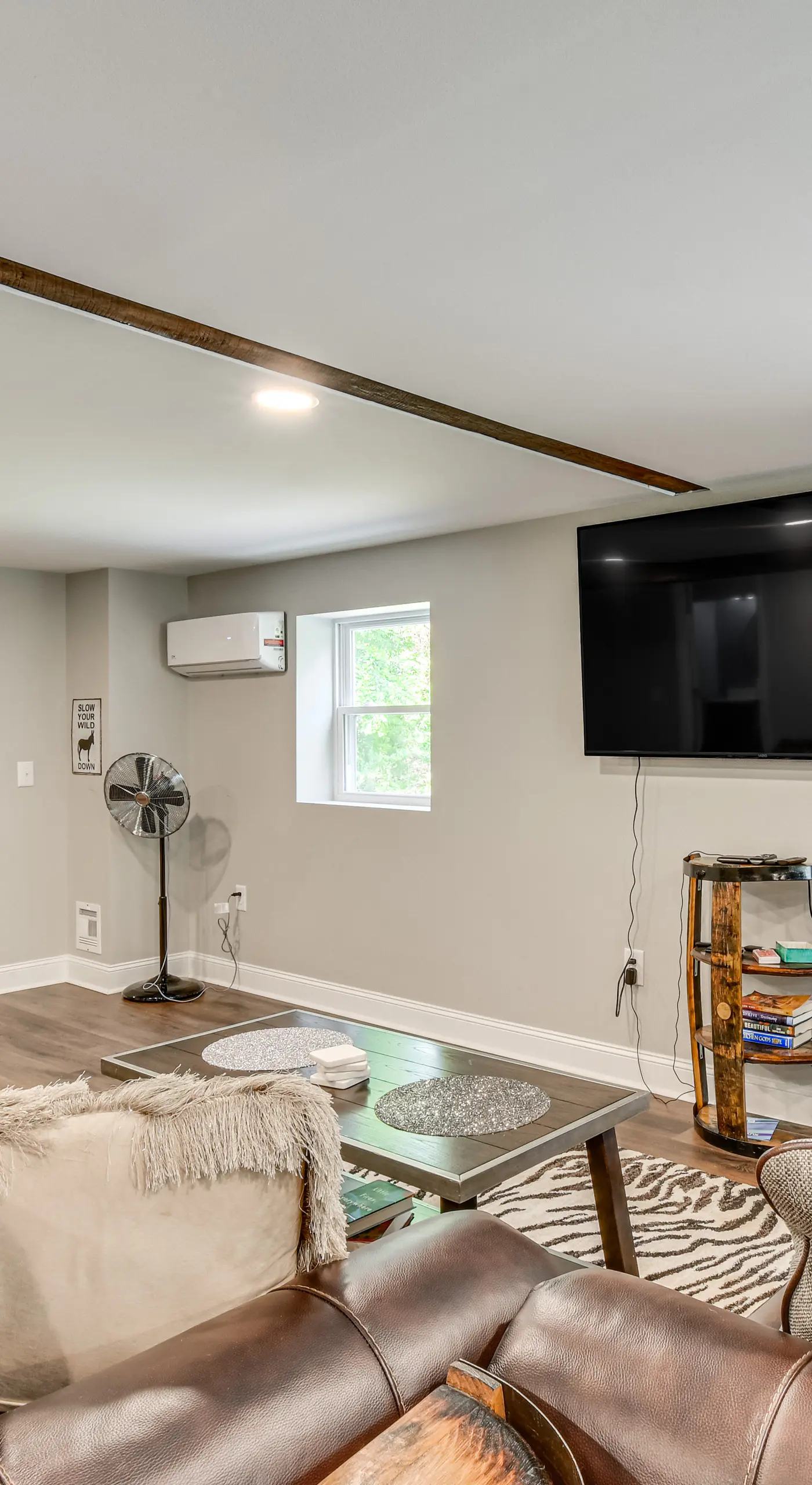 Waterfront Townville Home: Hot Tub & Lake Access!