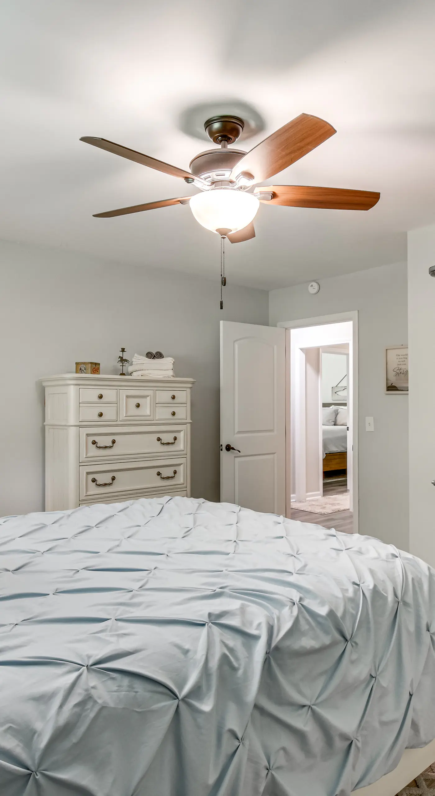Waterfront Townville Home: Hot Tub & Lake Access!