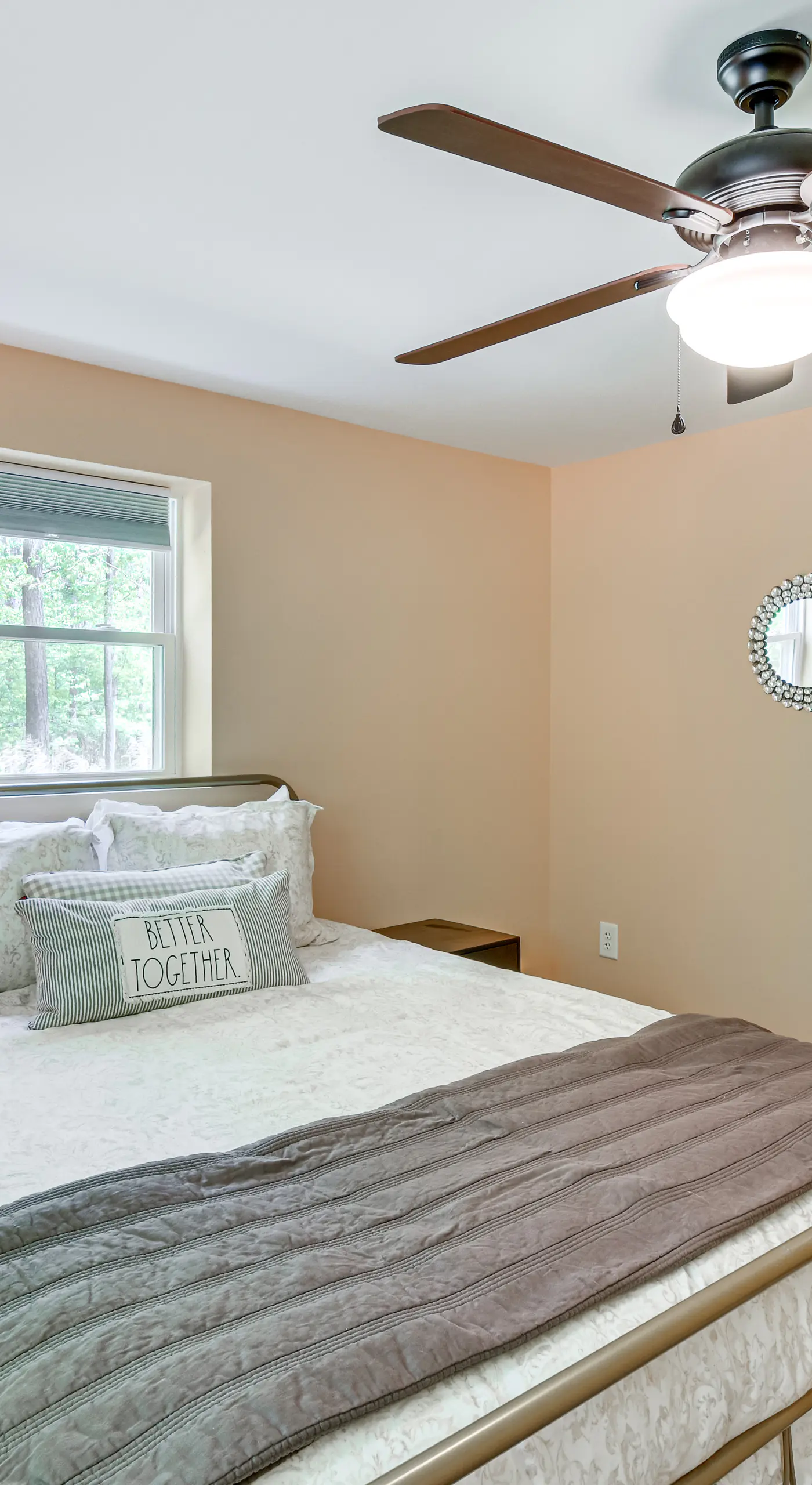 Waterfront Townville Home: Hot Tub & Lake Access!