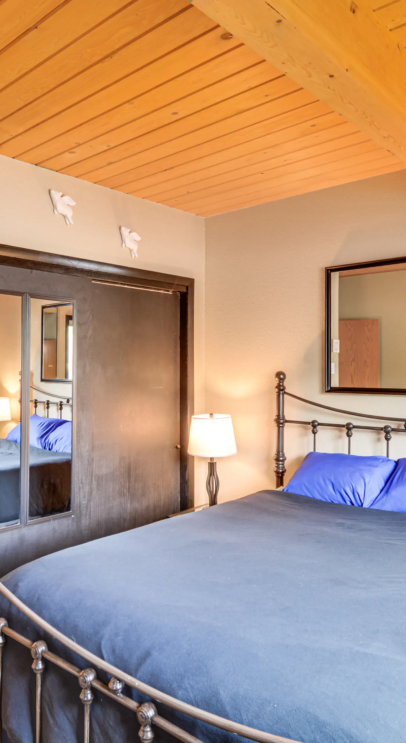 ‘The Love Shack’ - A Couple's Colorado Retreat!