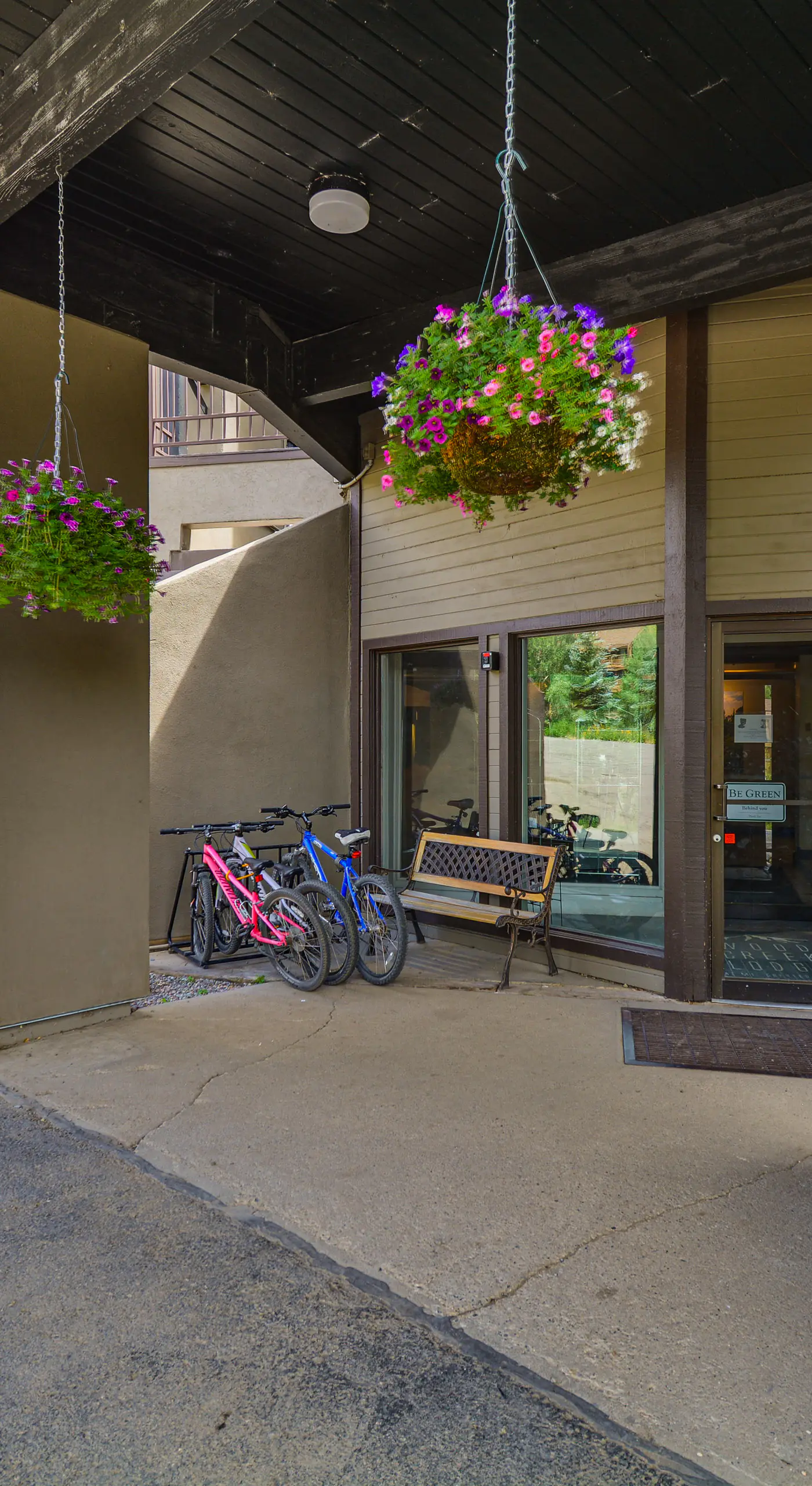 ‘The Love Shack’ - A Couple's Colorado Retreat!