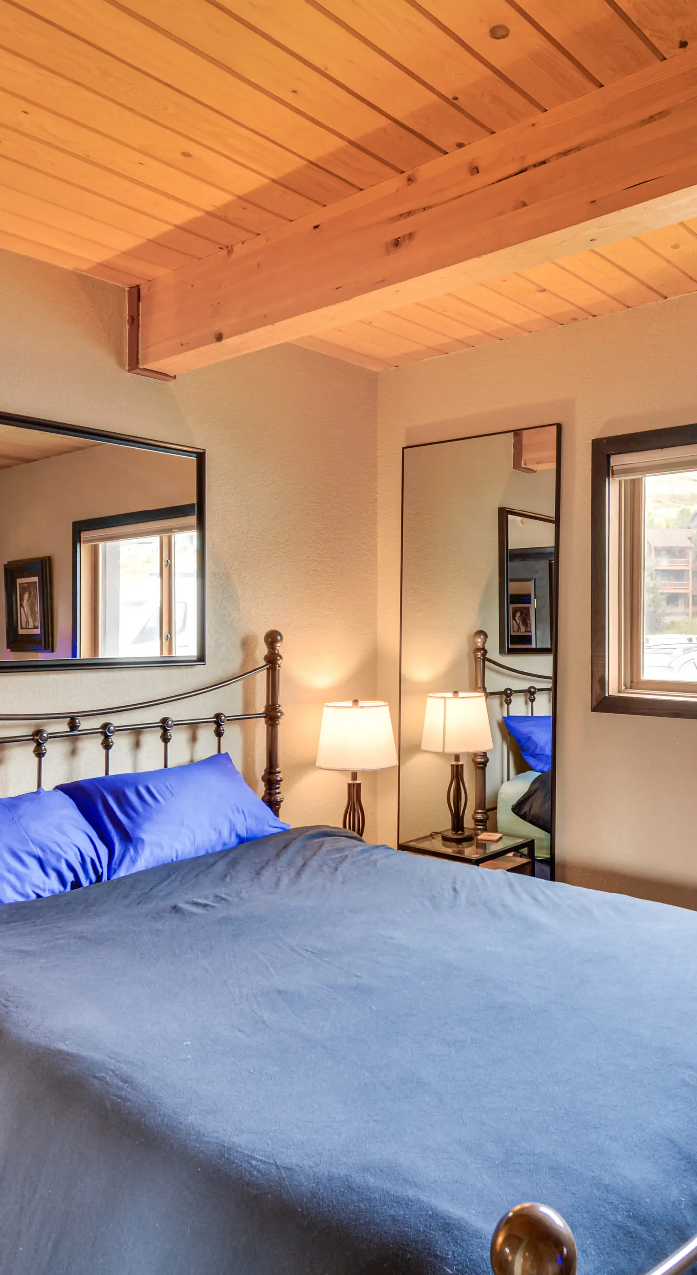 ‘The Love Shack’ - A Couple's Colorado Retreat!
