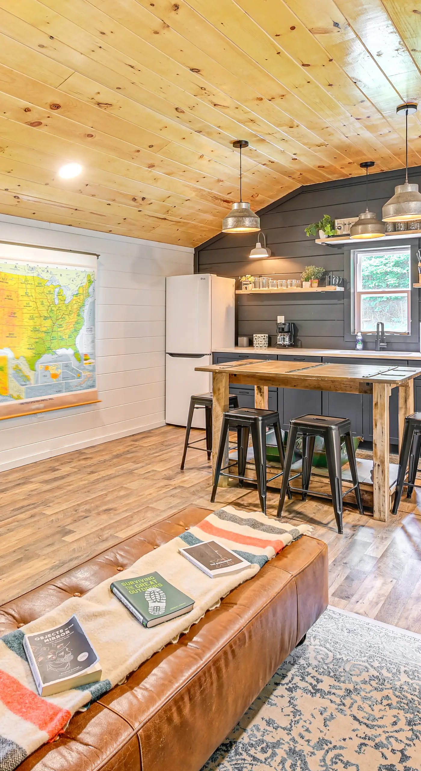 Covered Deck & Hot Tub: Cozy Retreat in Campton!