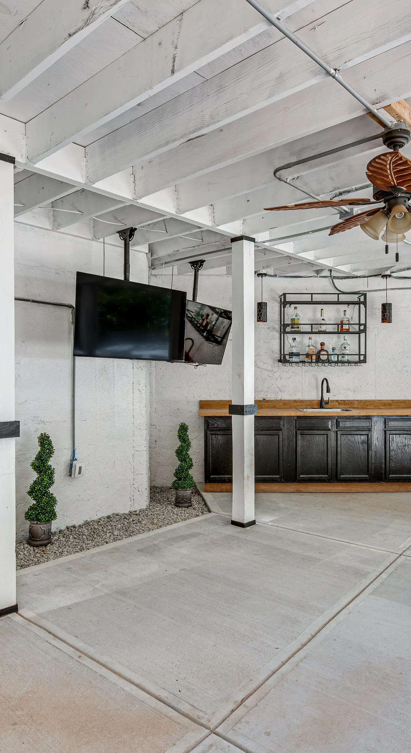 Theater Room + Gazebo: Luxury Retreat in Ellenwood