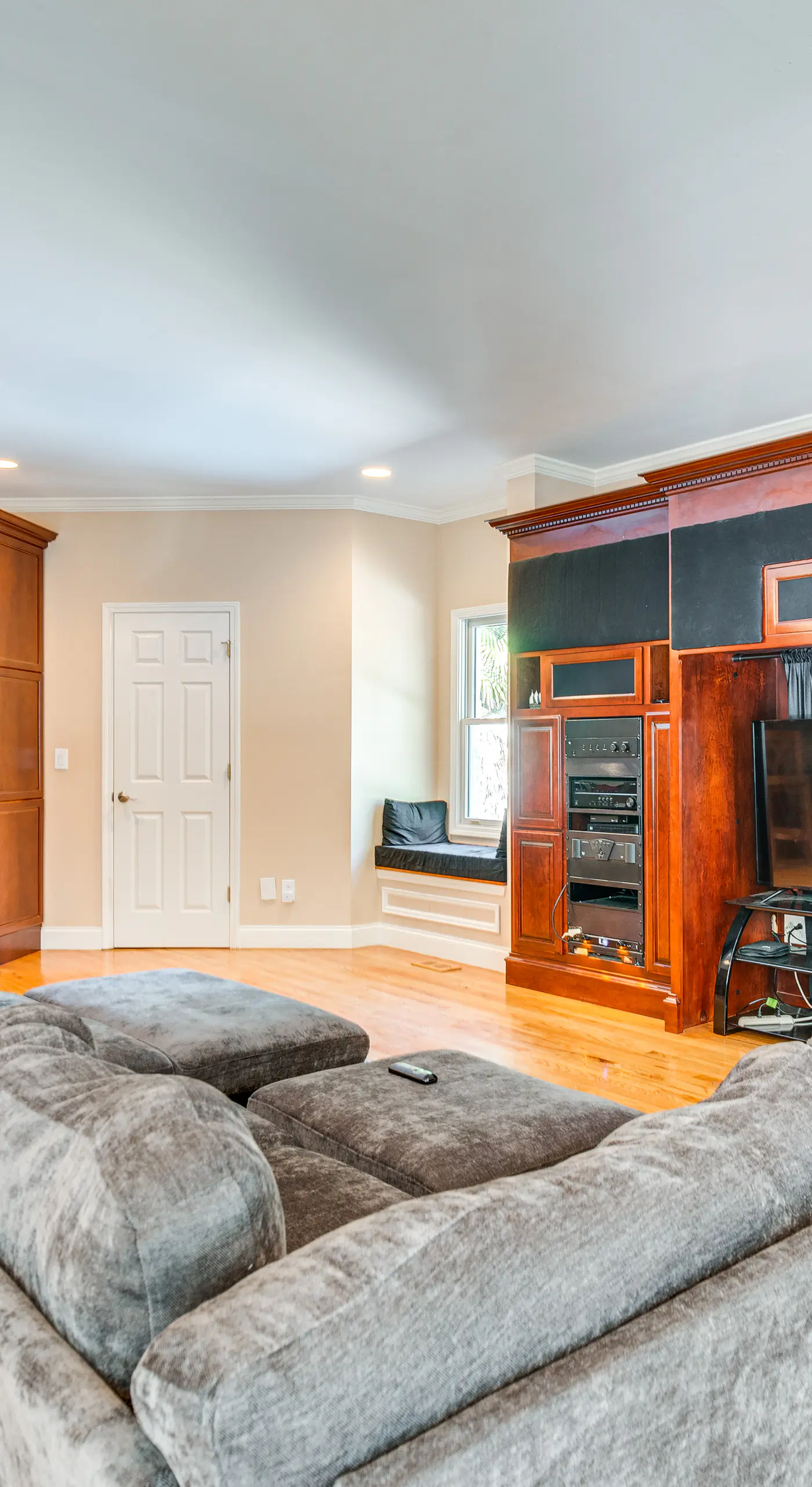 Theater Room + Gazebo: Luxury Retreat in Ellenwood