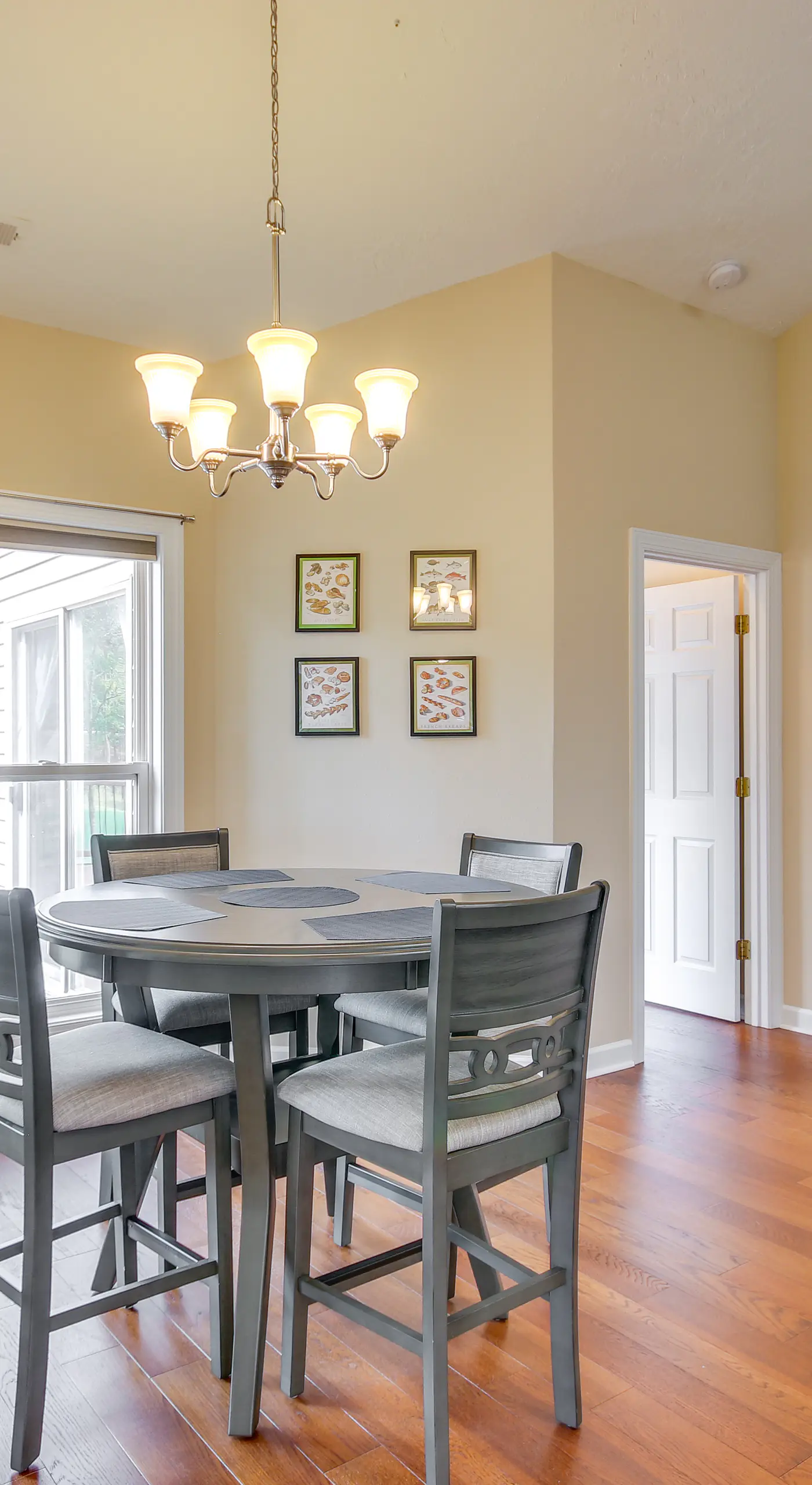 McCormick Home: Monticello Golf Club Getaway!