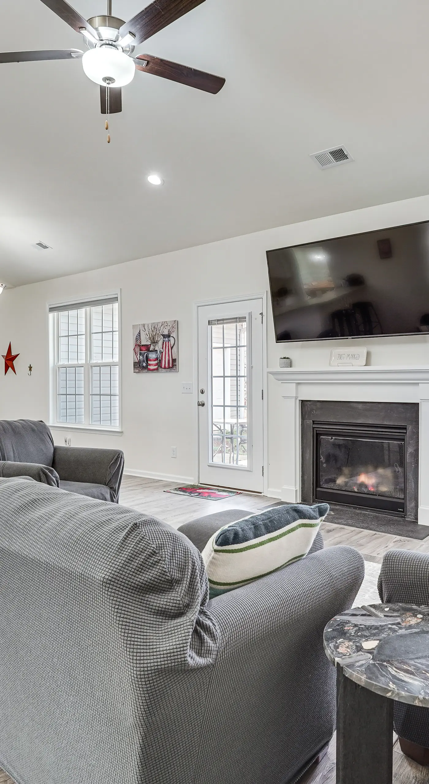 101 Reasons to Stay! Savannah Lakes Village Home