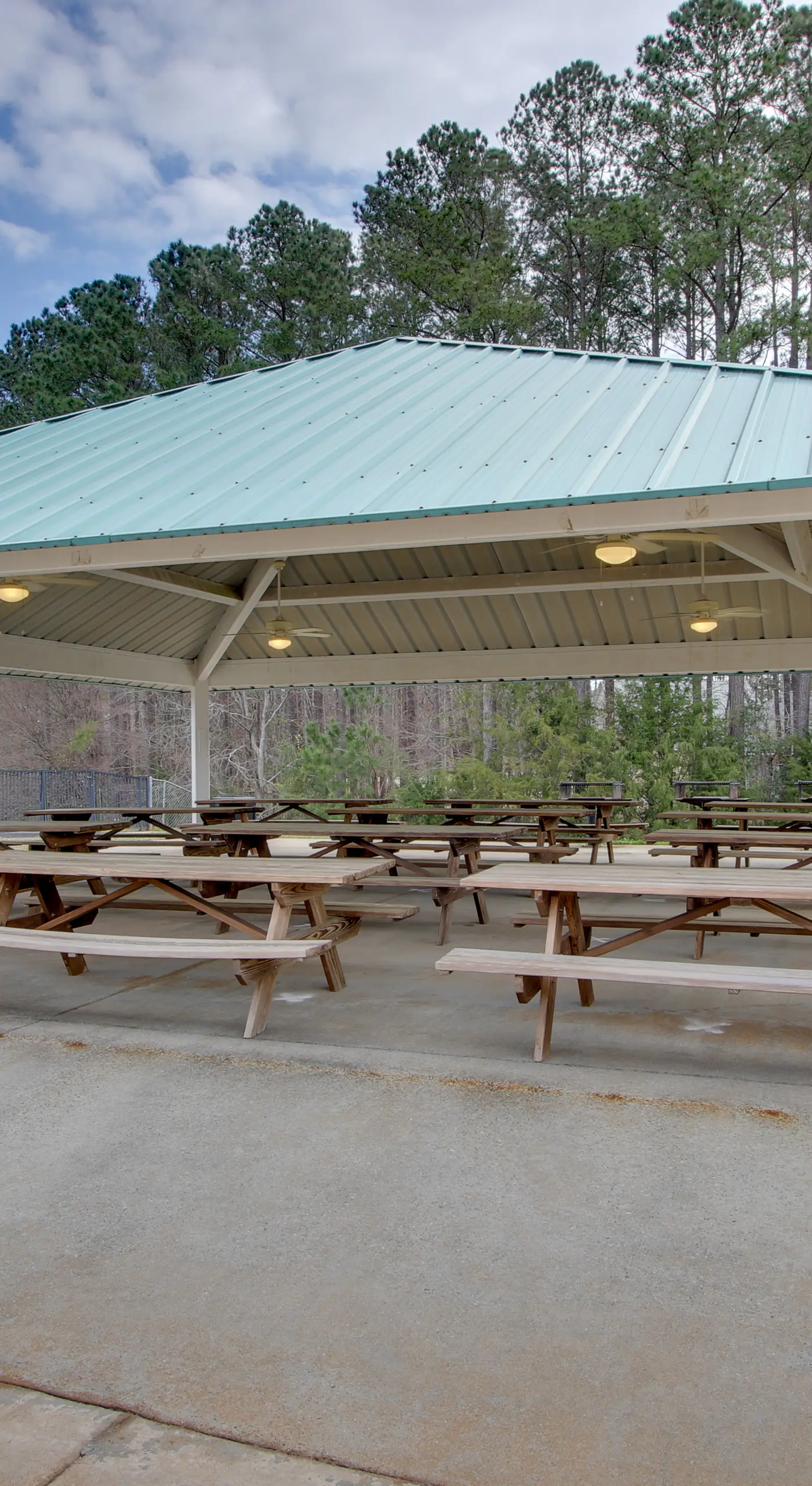 101 Reasons to Stay! Savannah Lakes Village Home