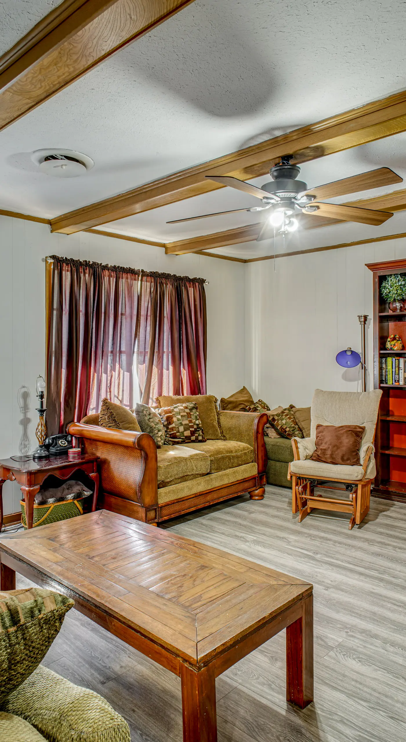 Family Home w/ Yard - 5 Mi to Jackson State Campus