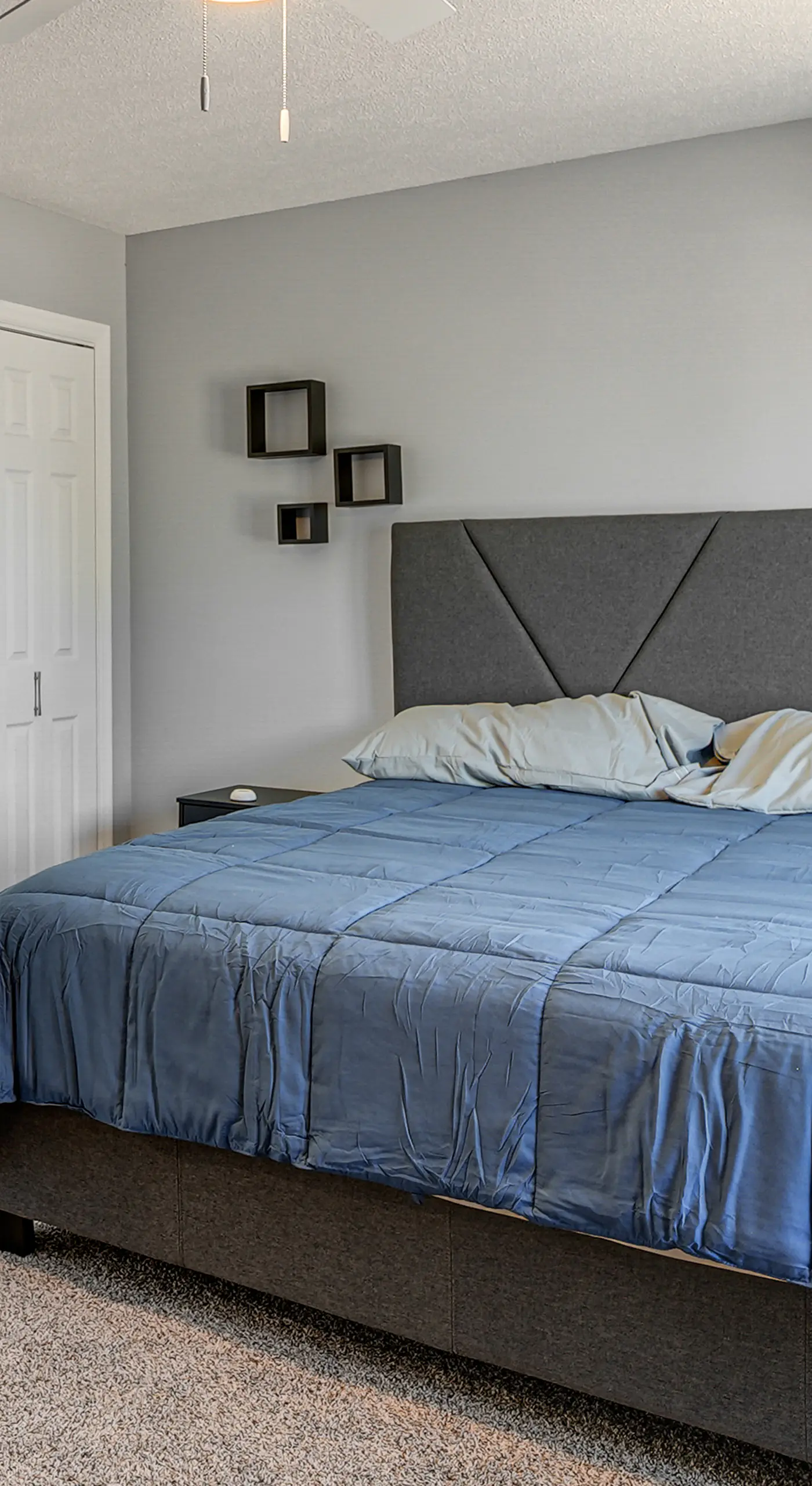 Explore Lincoln! Pet-Friendly Retreat w/ Patio