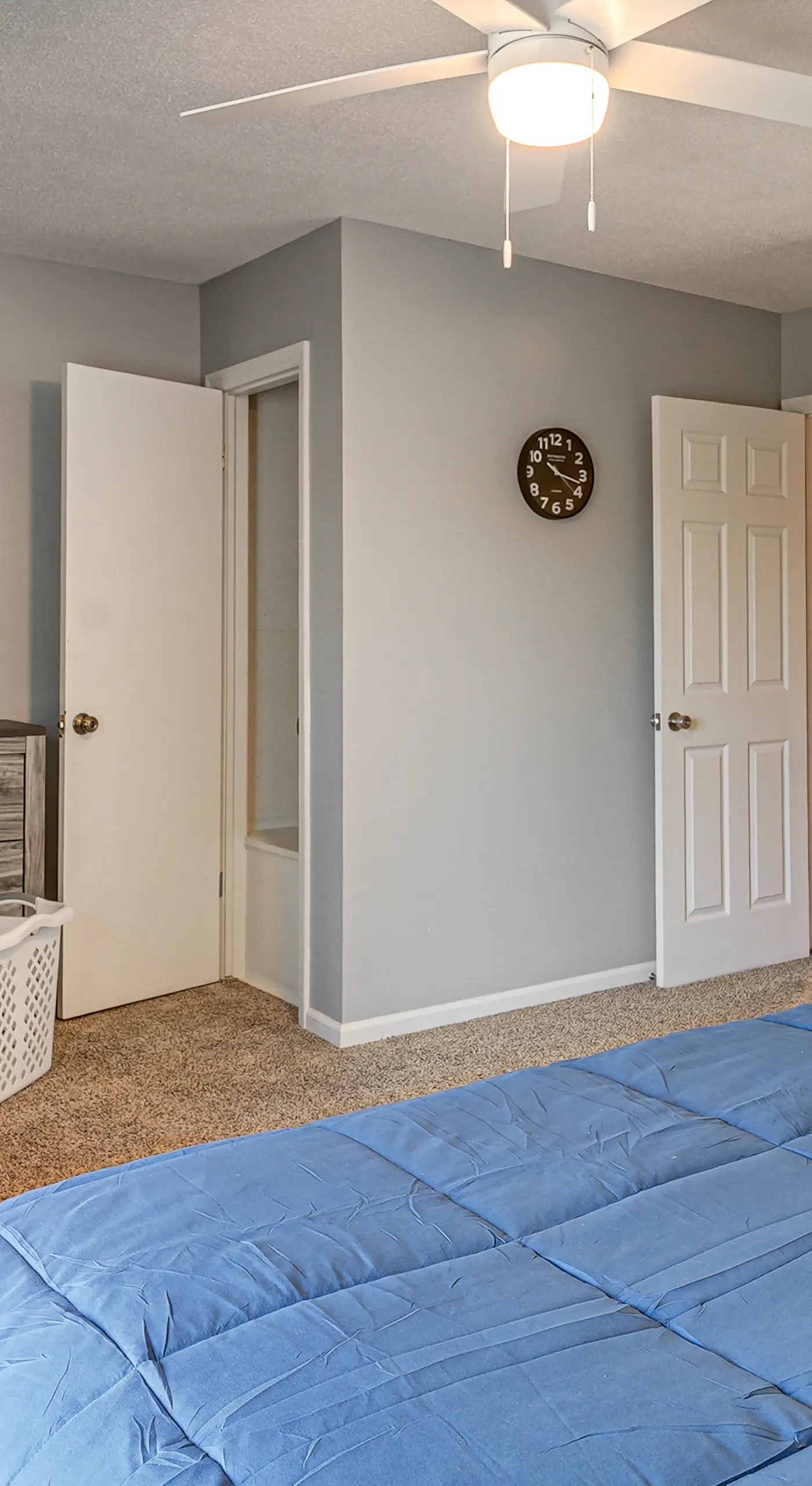 Explore Lincoln! Pet-Friendly Retreat w/ Patio