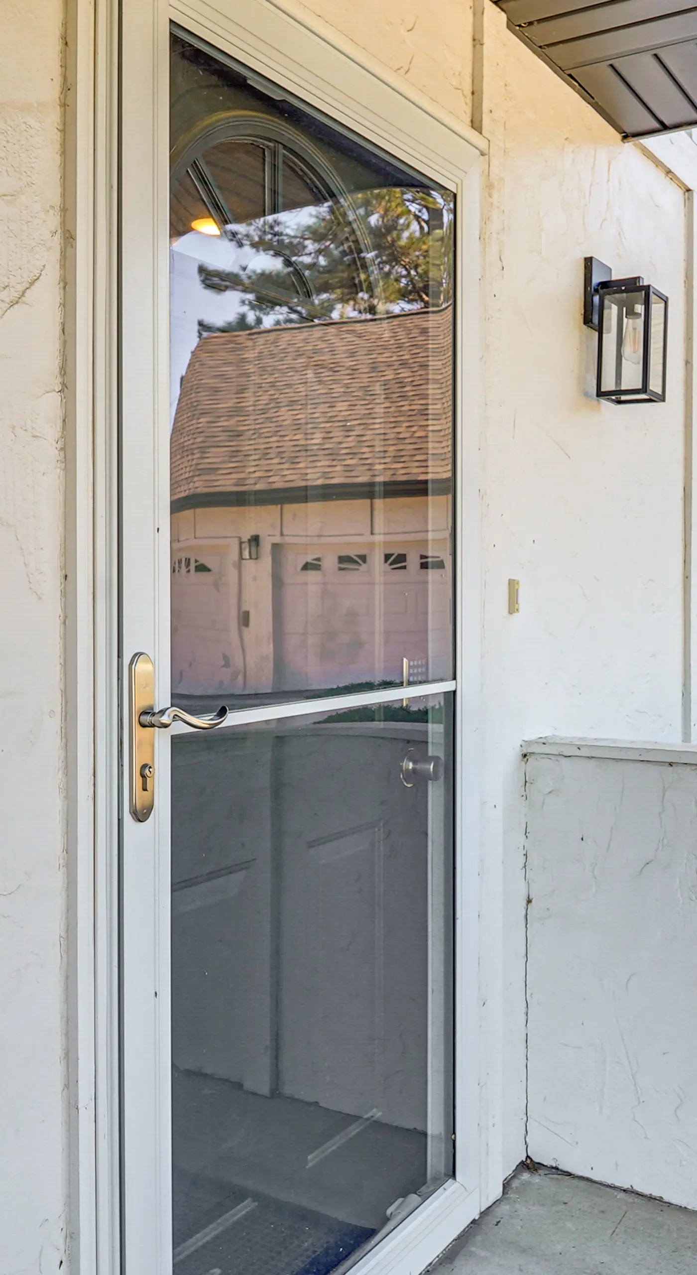 Explore Lincoln! Pet-Friendly Retreat w/ Patio