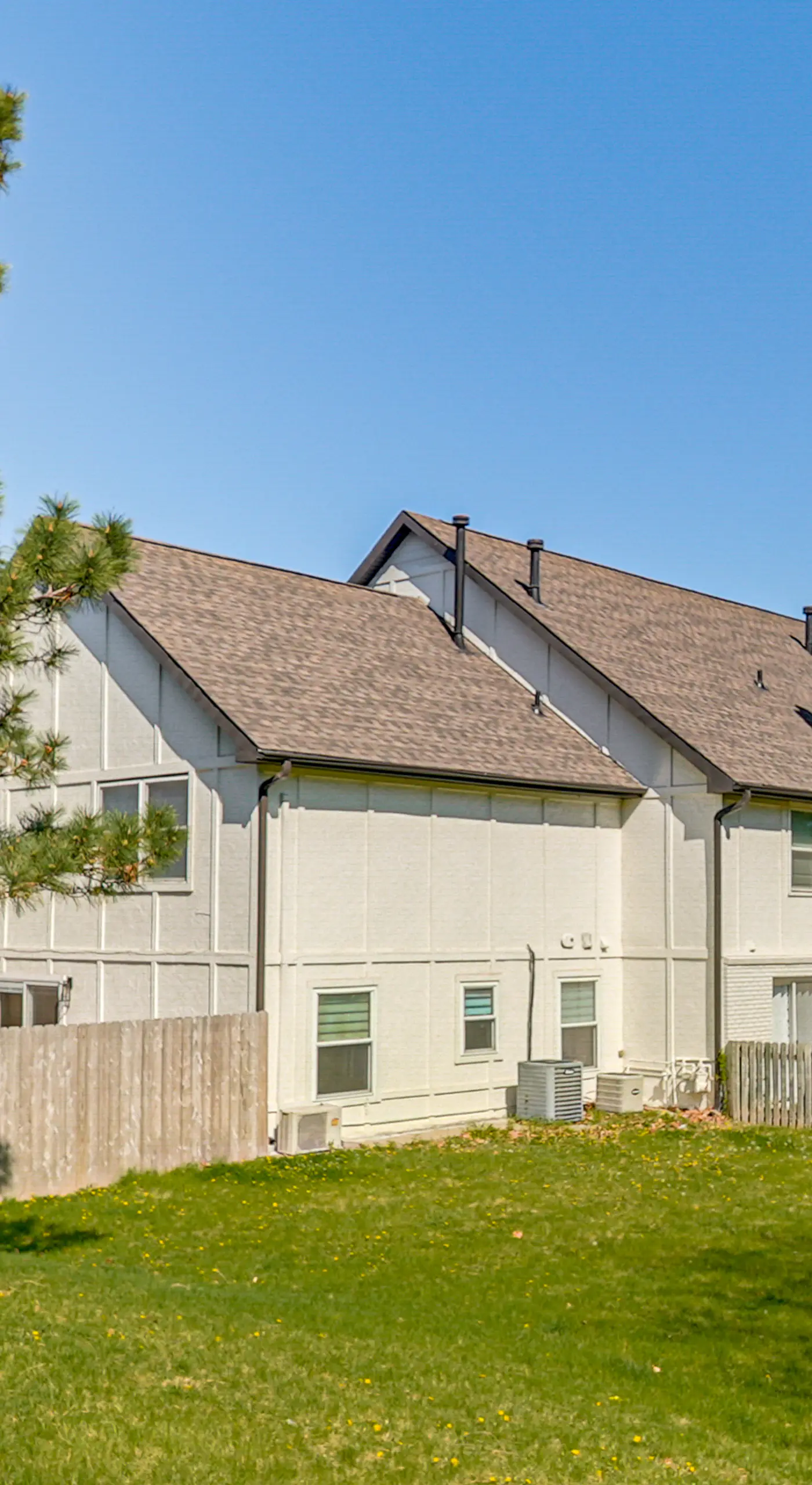 Explore Lincoln! Pet-Friendly Retreat w/ Patio