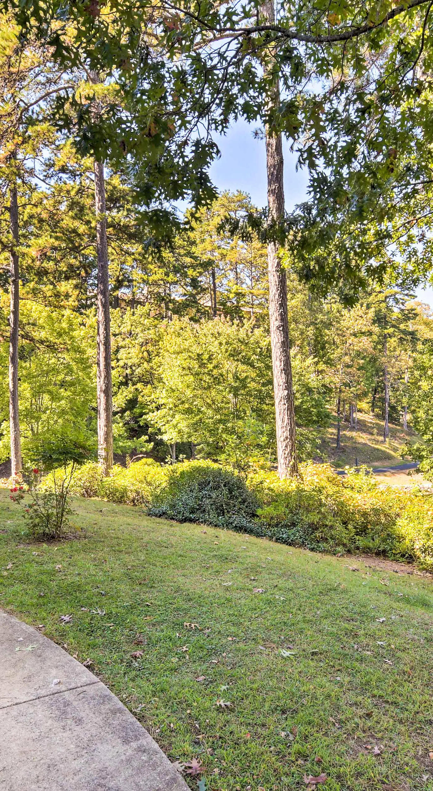 Keowee Keys Condo w/ Resort Amenities Access!