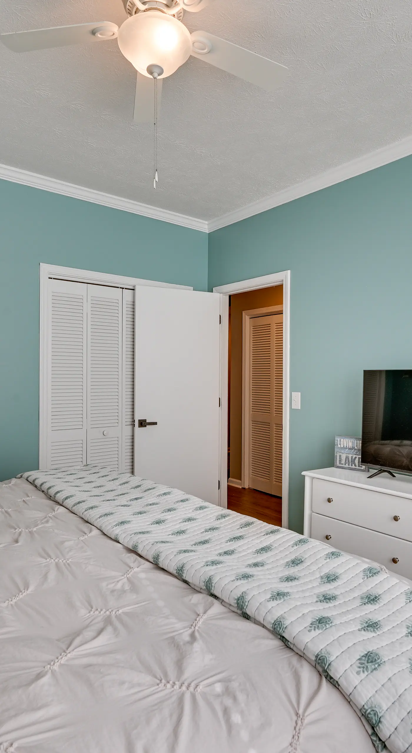 Lake Keowee Condo: Resort Pools & Lake Access!