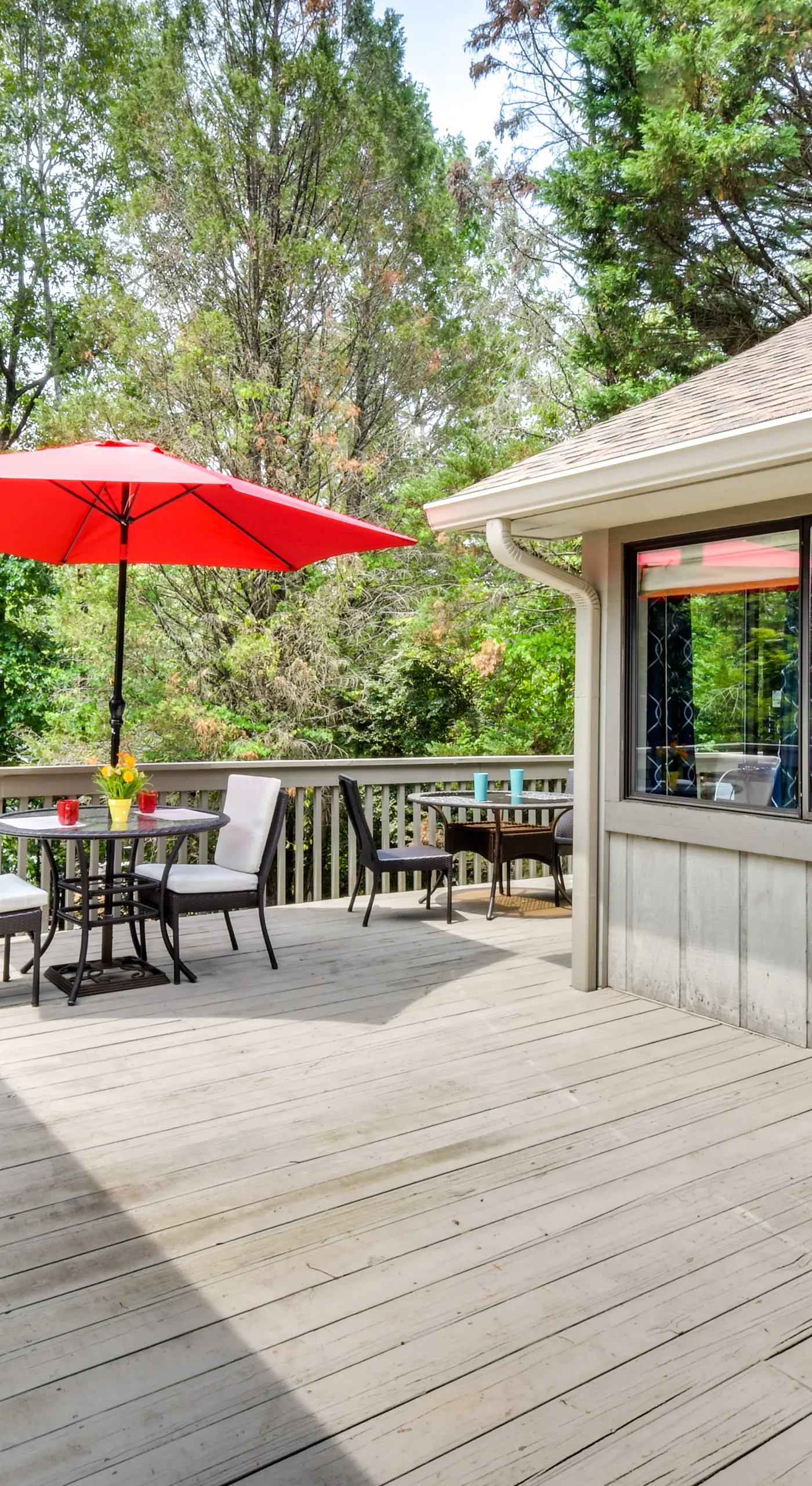 Walk to Lake Keowee: Salem Townhome w/ Deck