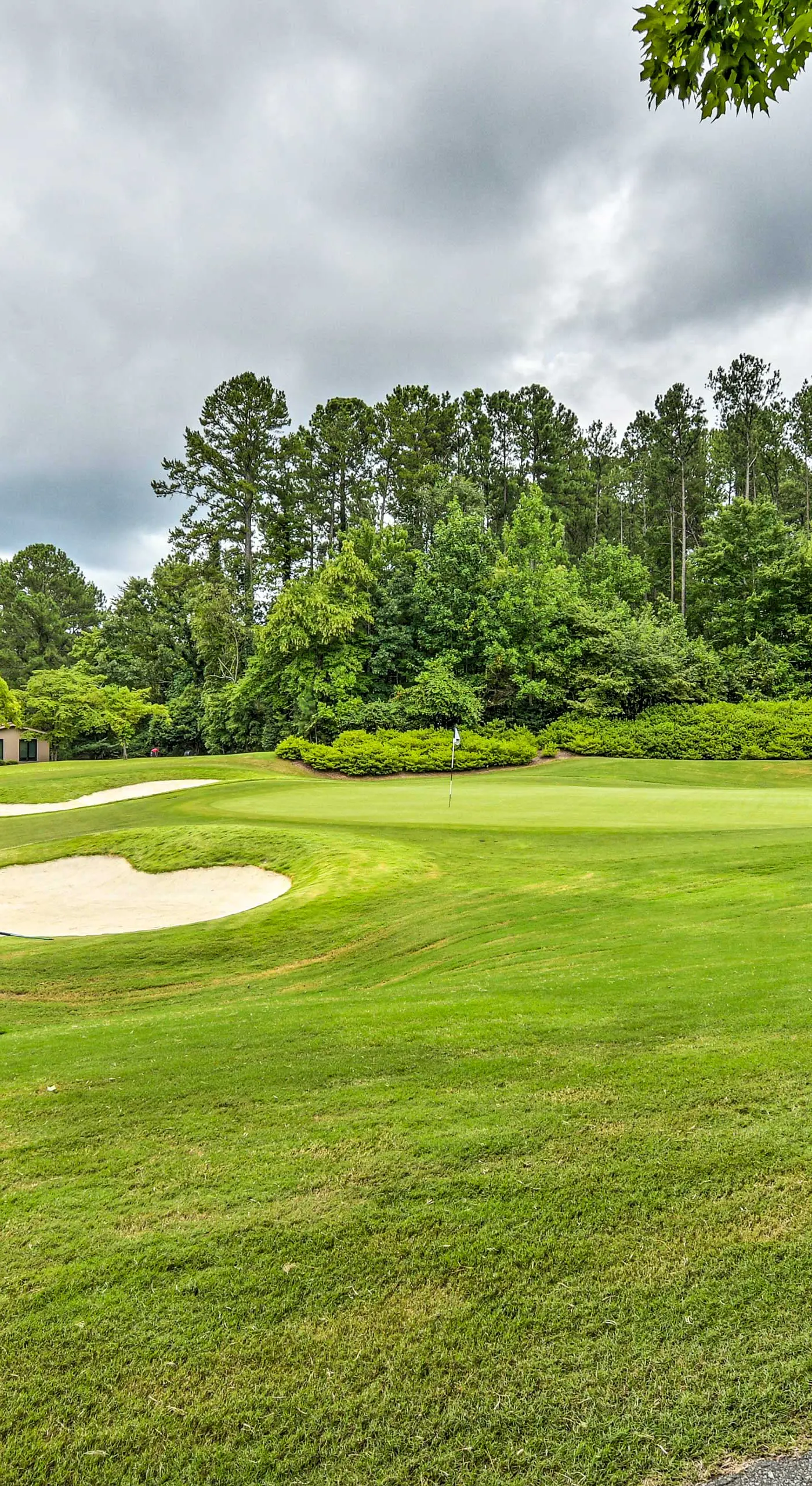 Walk to Lake Keowee: Salem Townhome w/ Deck