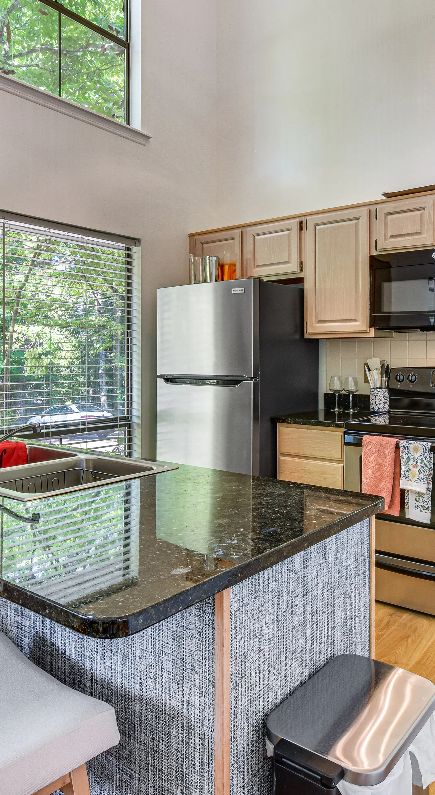Keowee Key Condo w/ Lake Access & Community Pools!