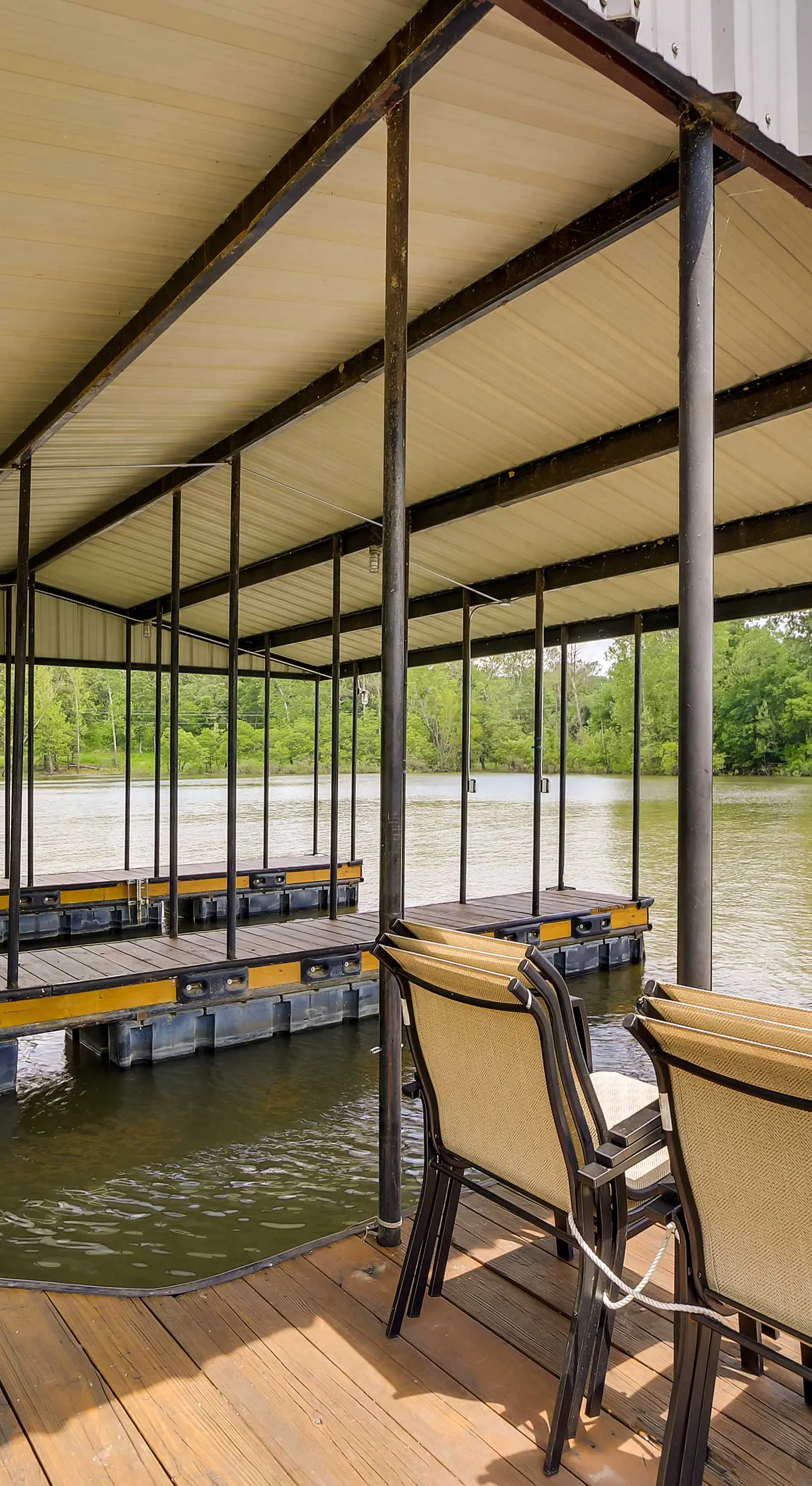 Waterfront Grand Lake Family House w/ Game Room!