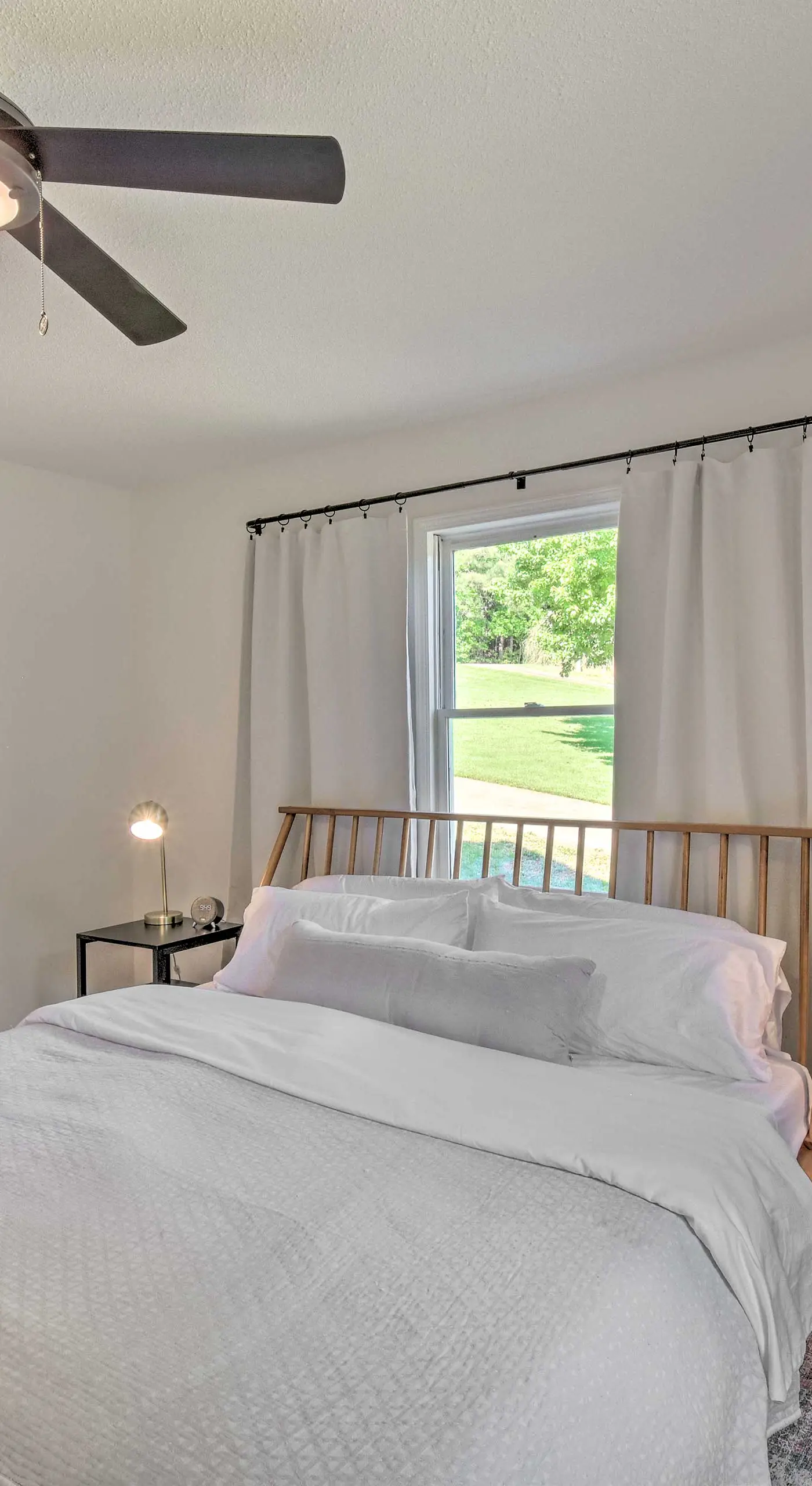 Lakefront Townville Gem w/ Boat Dock & Kayaks