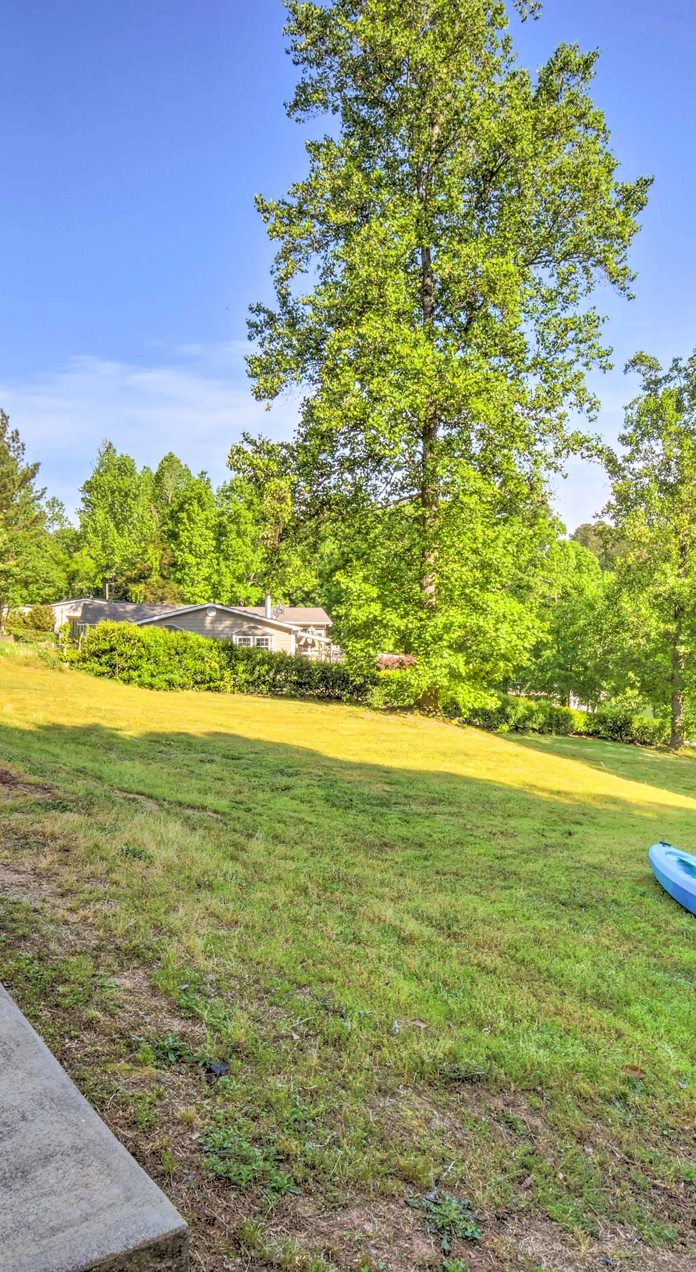Lakefront Townville Gem w/ Boat Dock & Kayaks