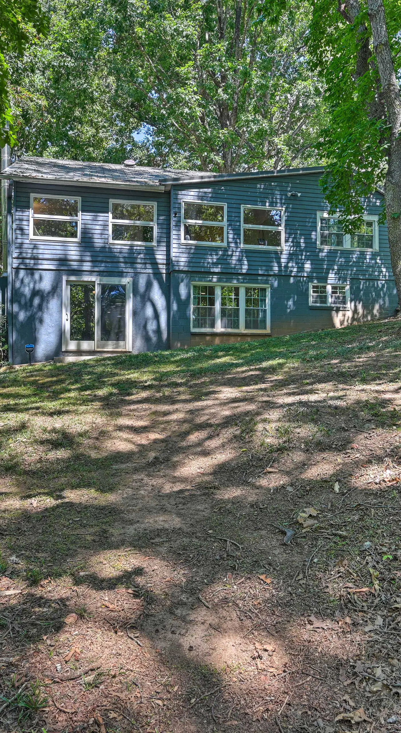 Chic House w/ Private Dock on Lake Hartwell!