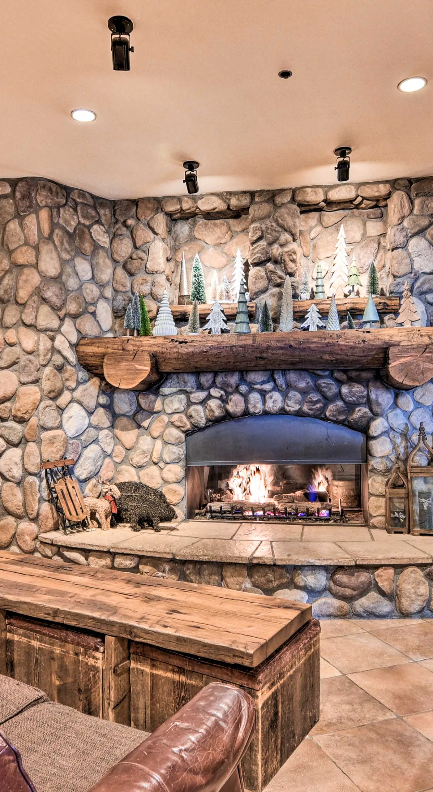 Crested Butte Studio w/ Hot Tub: Walk to Slopes!