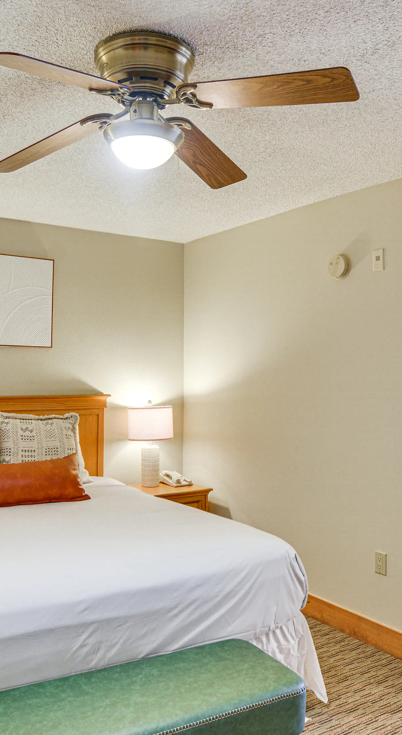 Crested Butte Studio w/ Hot Tub: Walk to Slopes!